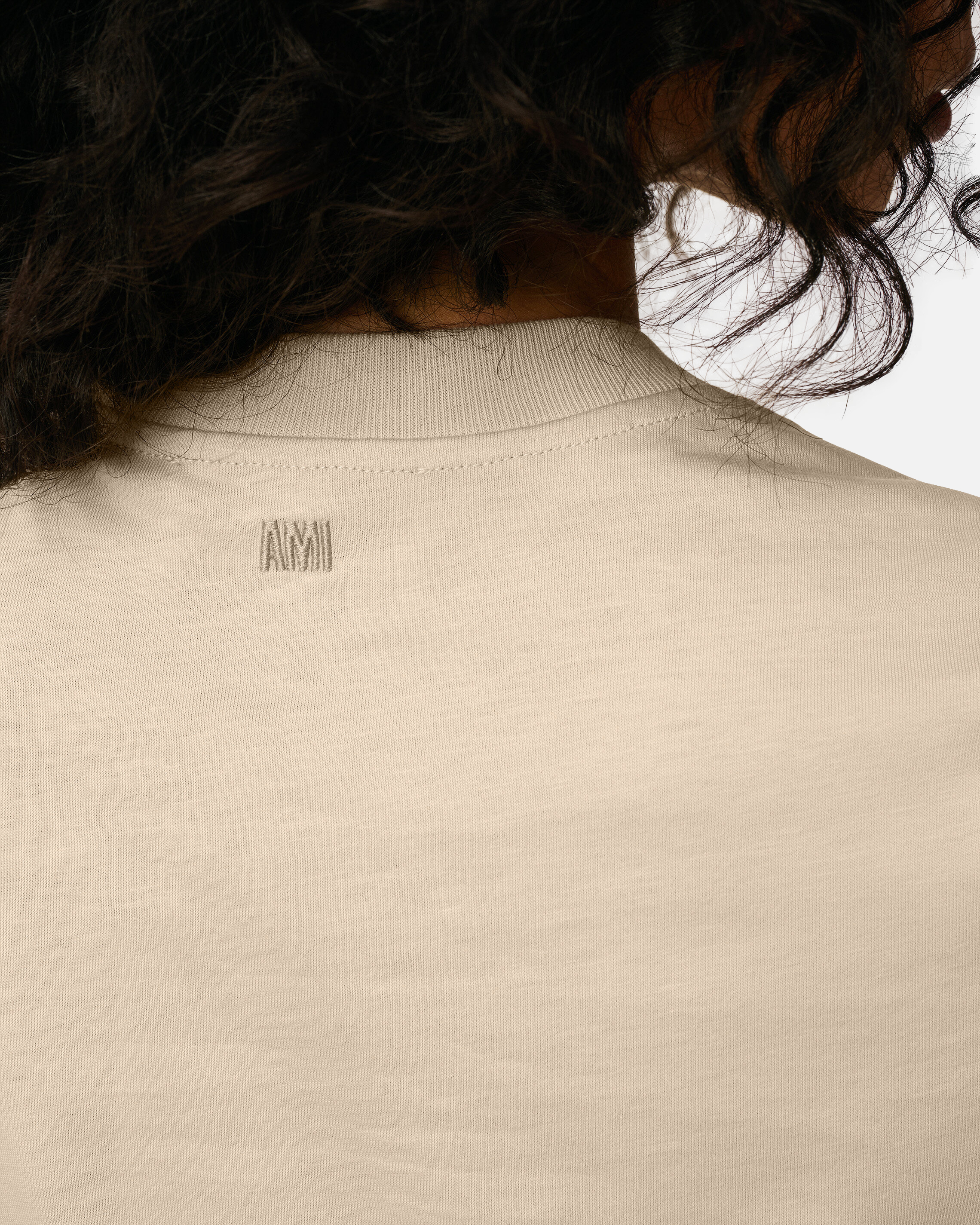 T-shirt Ami De Coeur Croppé En Coton Beige