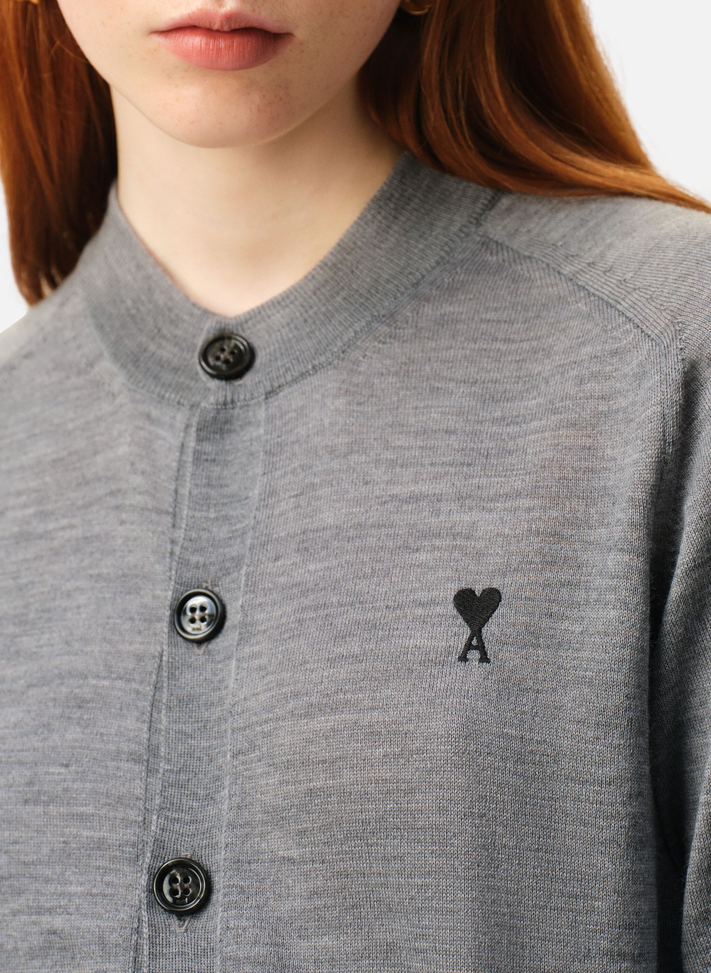 Cardigan col rond avec ami de coeur en laine AMI PARIS Gris