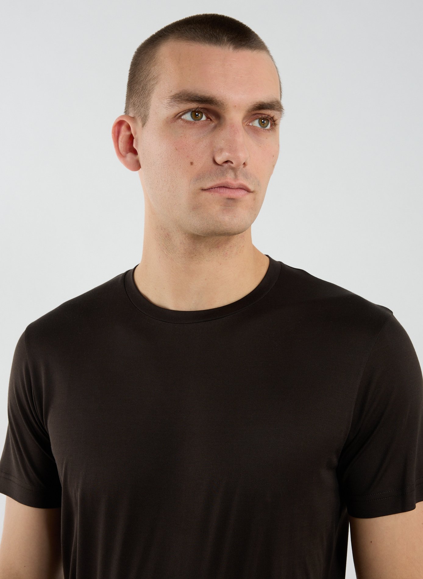 T-Shirt droit à manches courtes en soie STEFAN BRANDT Marron