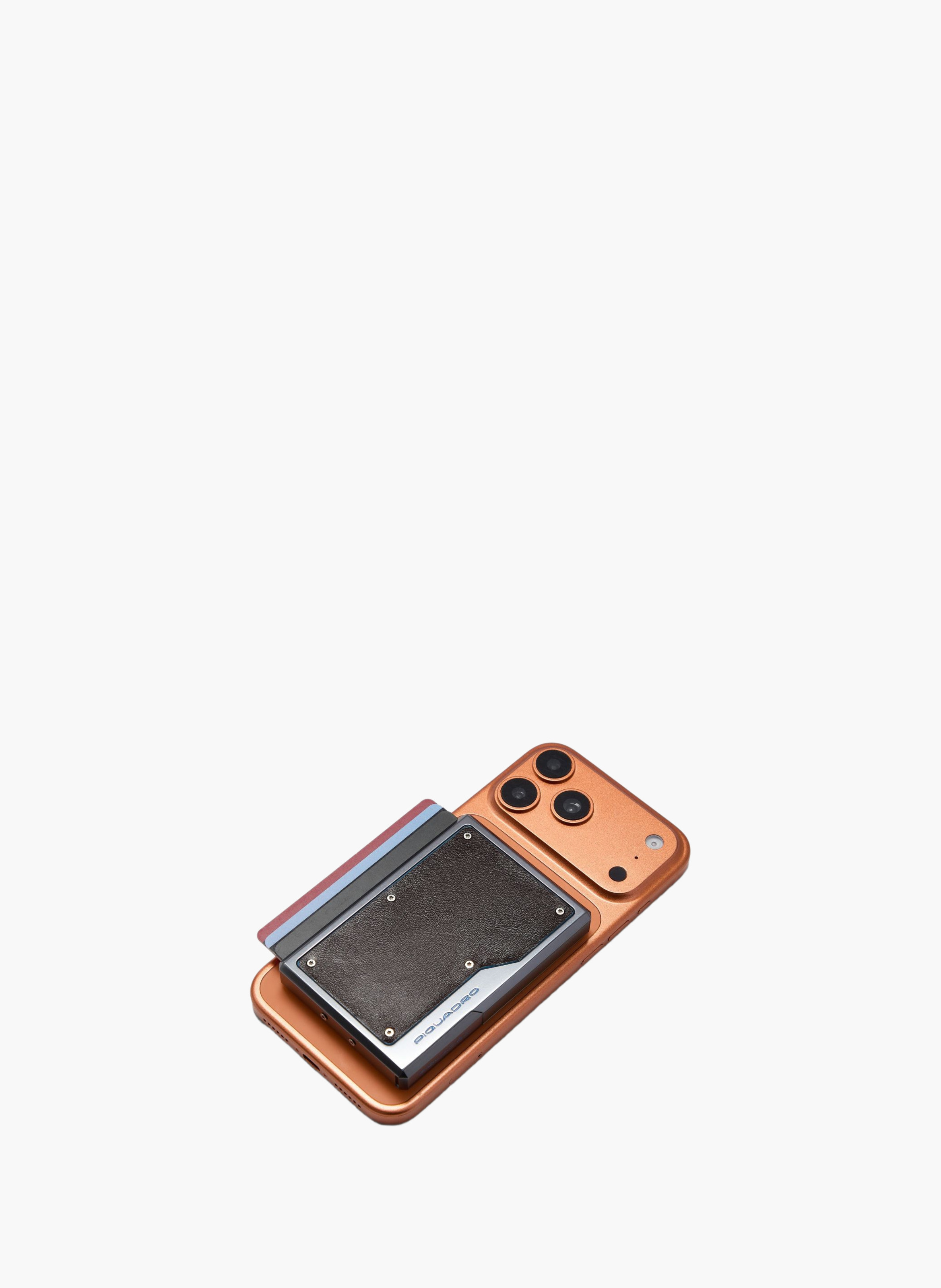 Porte-cartes de crédit magsafe® personnalisable PIQUADRO Marron