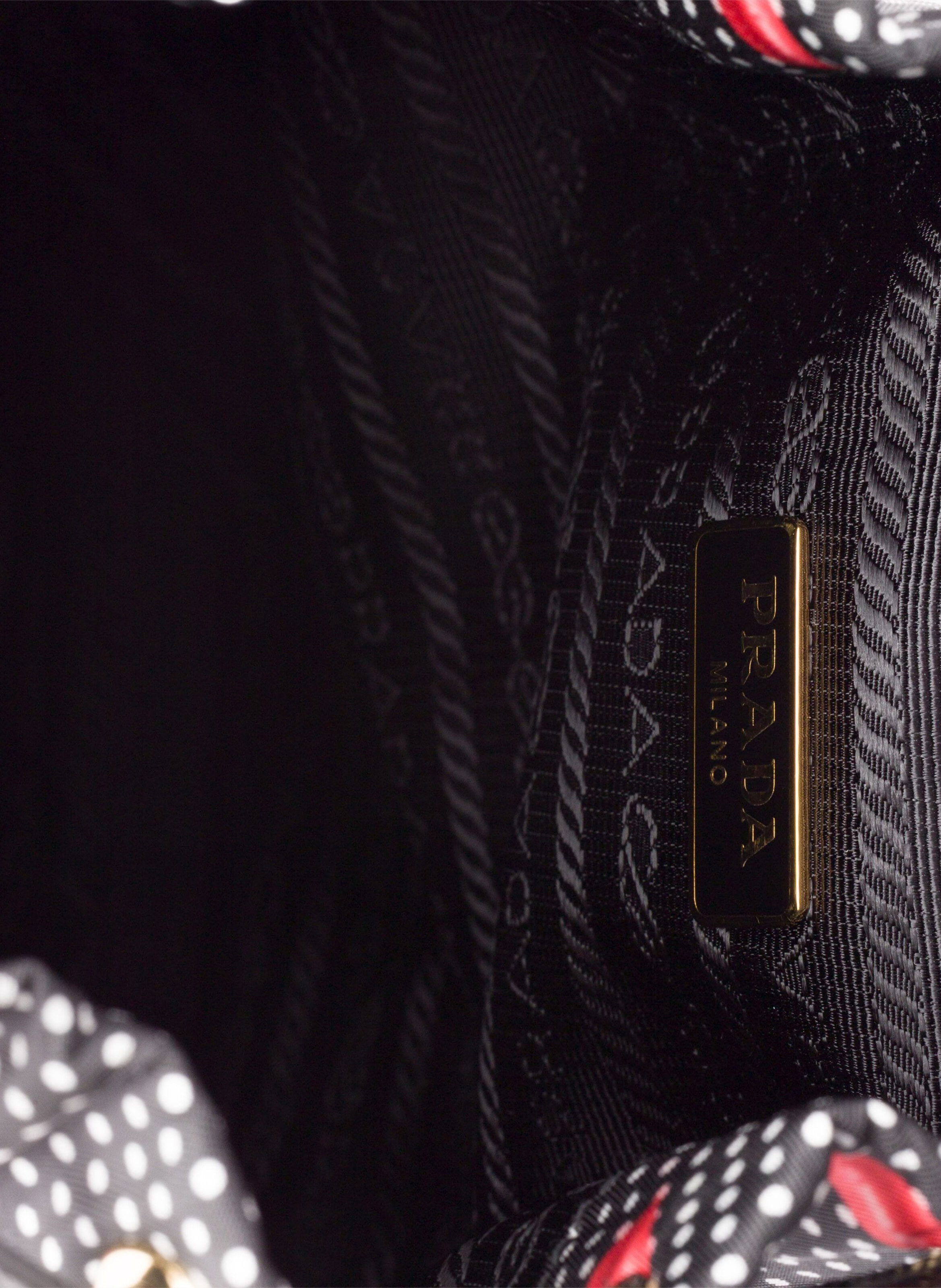 Pochette en re-nylon imprimé PRADA Noir