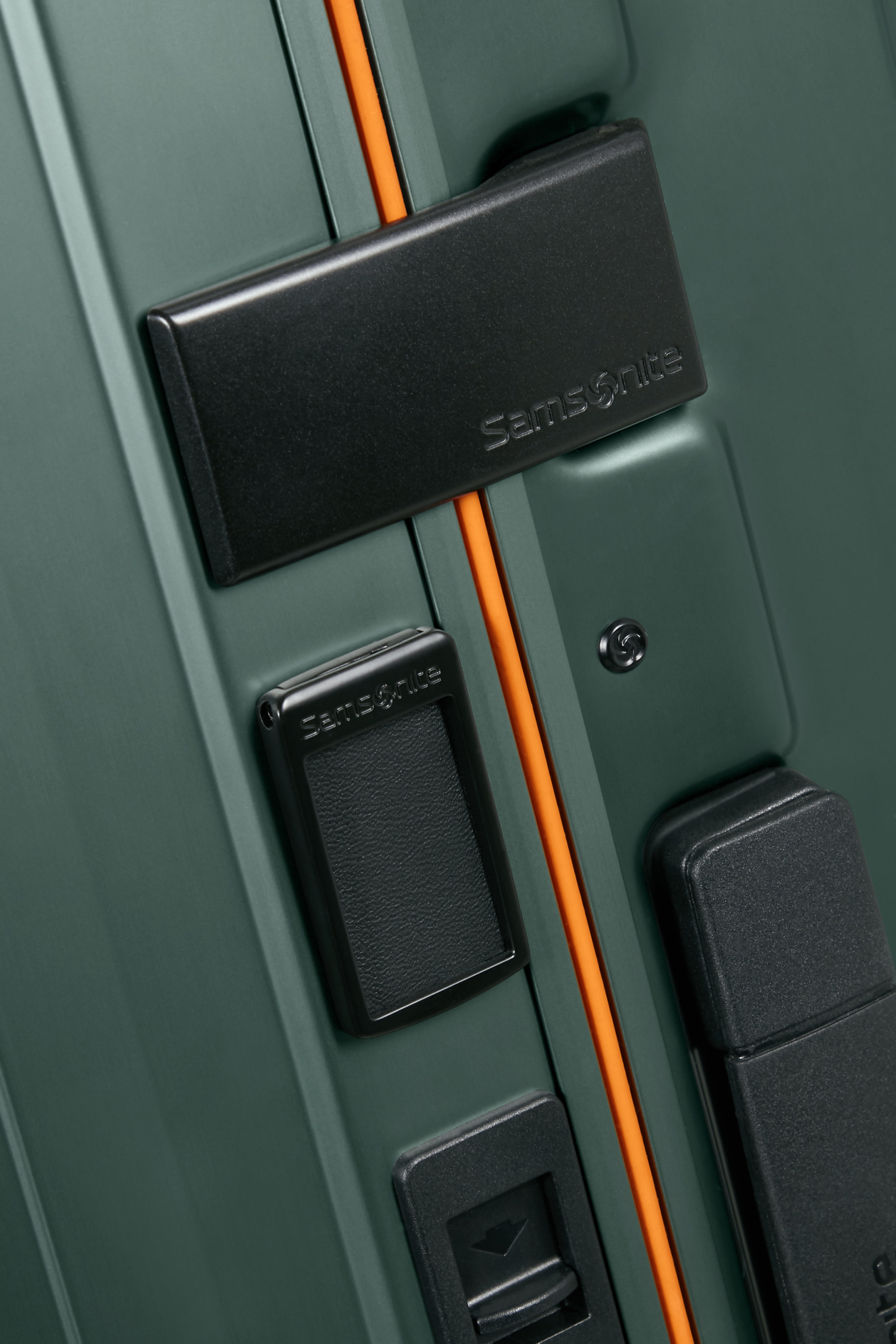 Lite-box alu valise 4 roues taille s SAMSONITE Vert