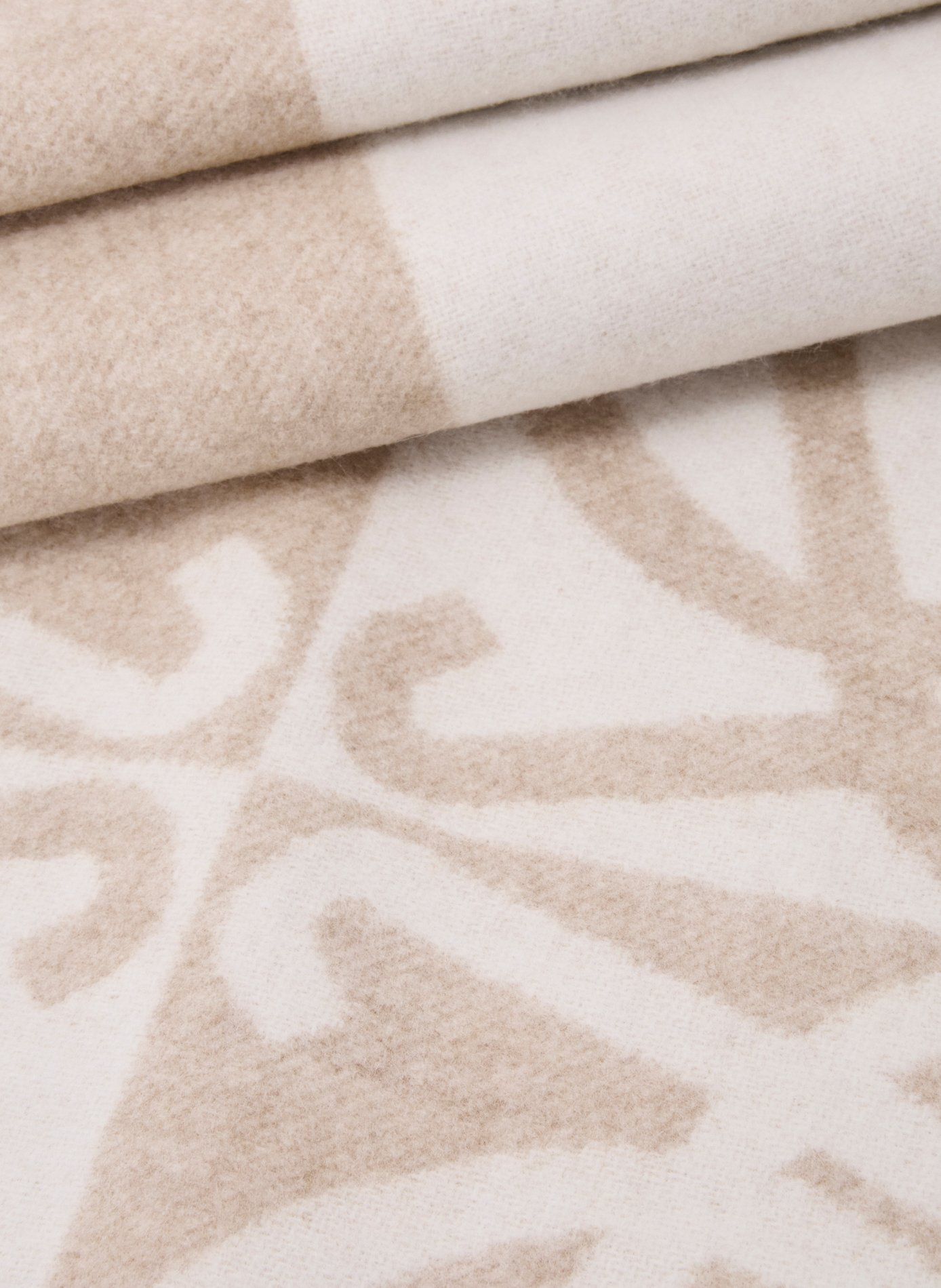 Scarf with fringe in wool and cashmere LOEWE Beige