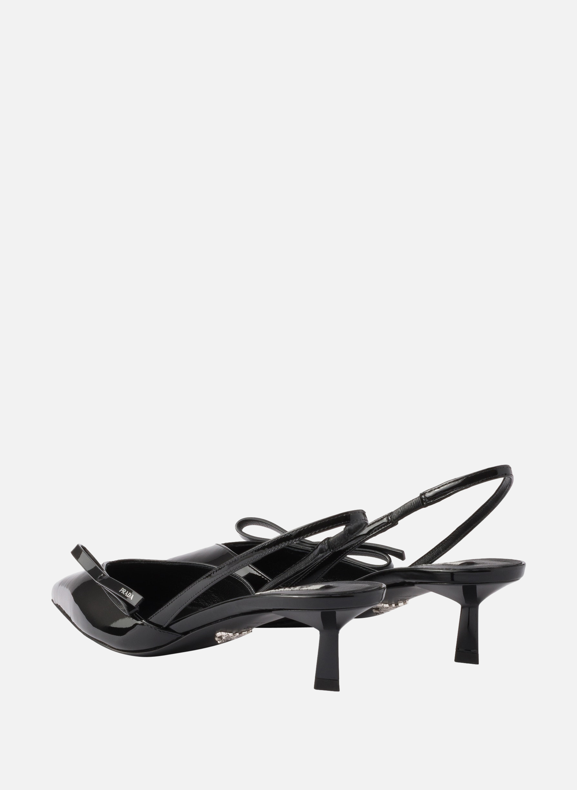 Escarpins à bride arrière en cuir verni PRADA Noir