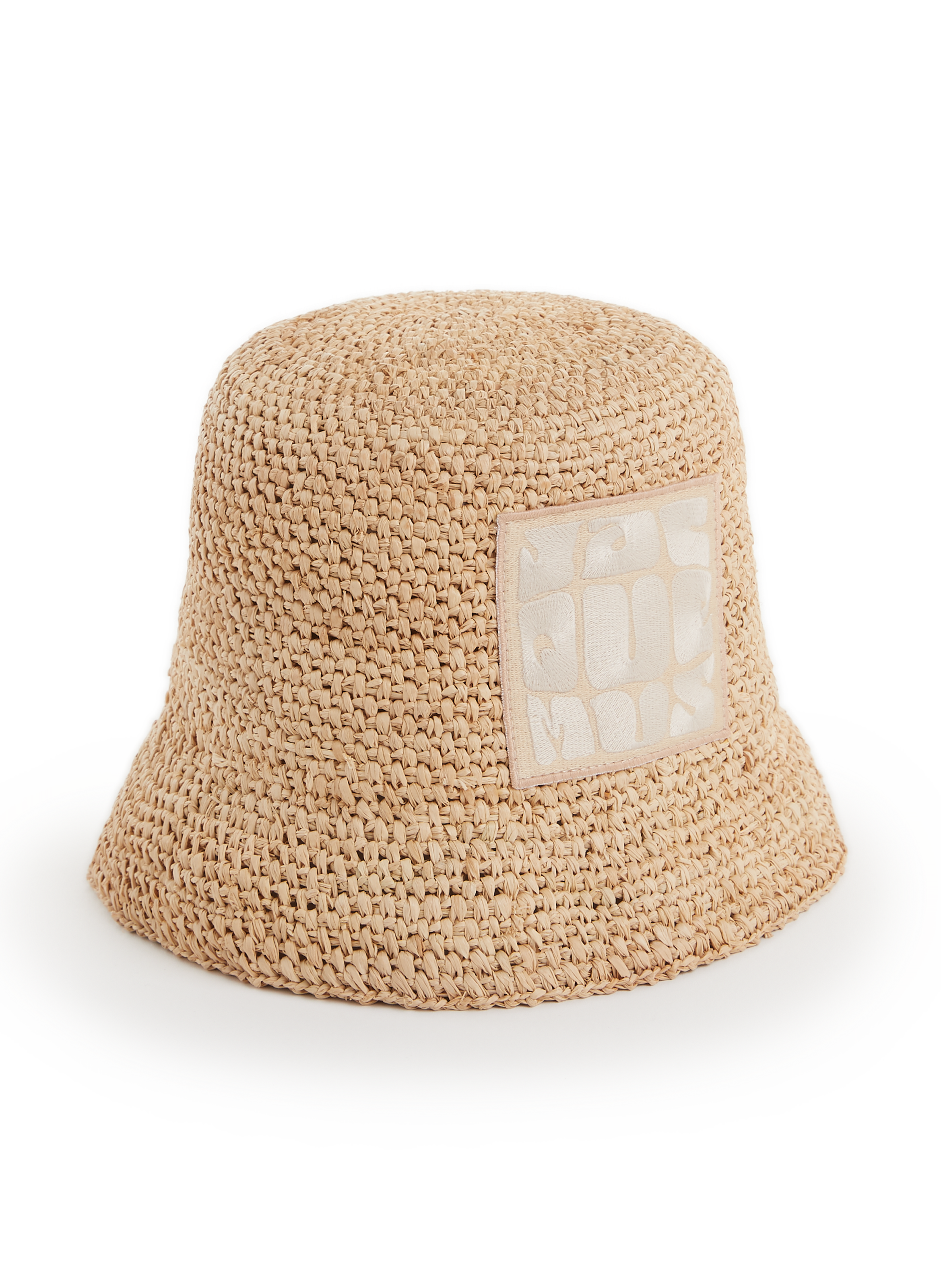 Le bob Ficiu en raphia