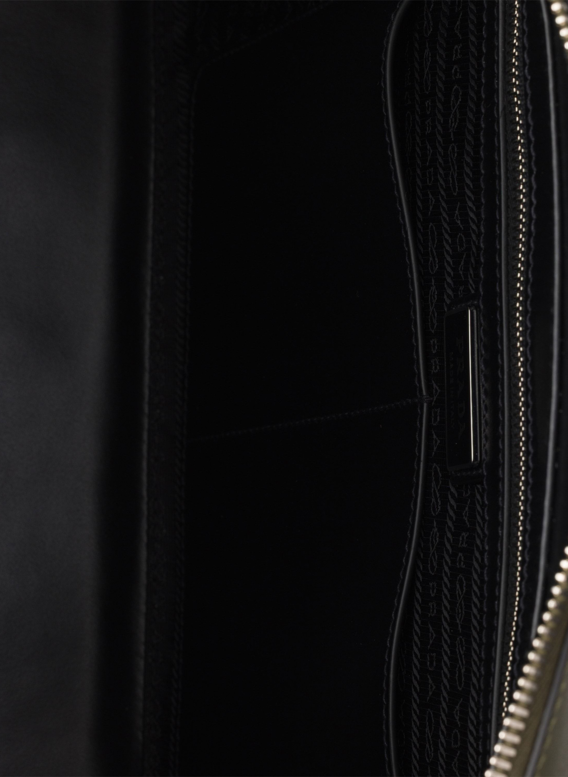 Mallette en cuir saffiano PRADA Vert