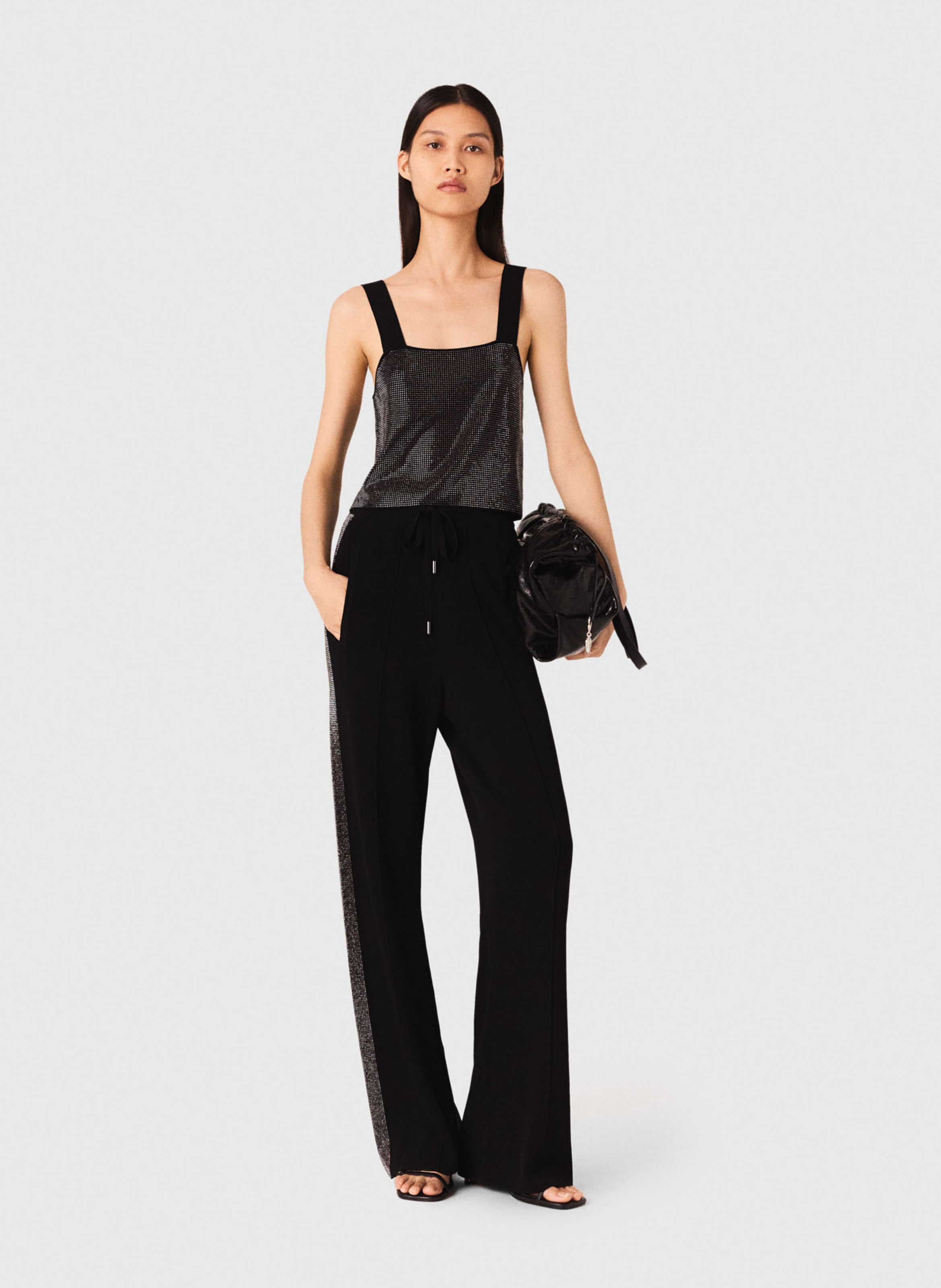 Top court col carré à strass Noir