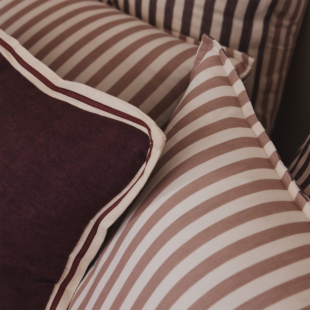 Taie d'oreiller en satin de coton, fifty-fifty DESFORGES Violet
