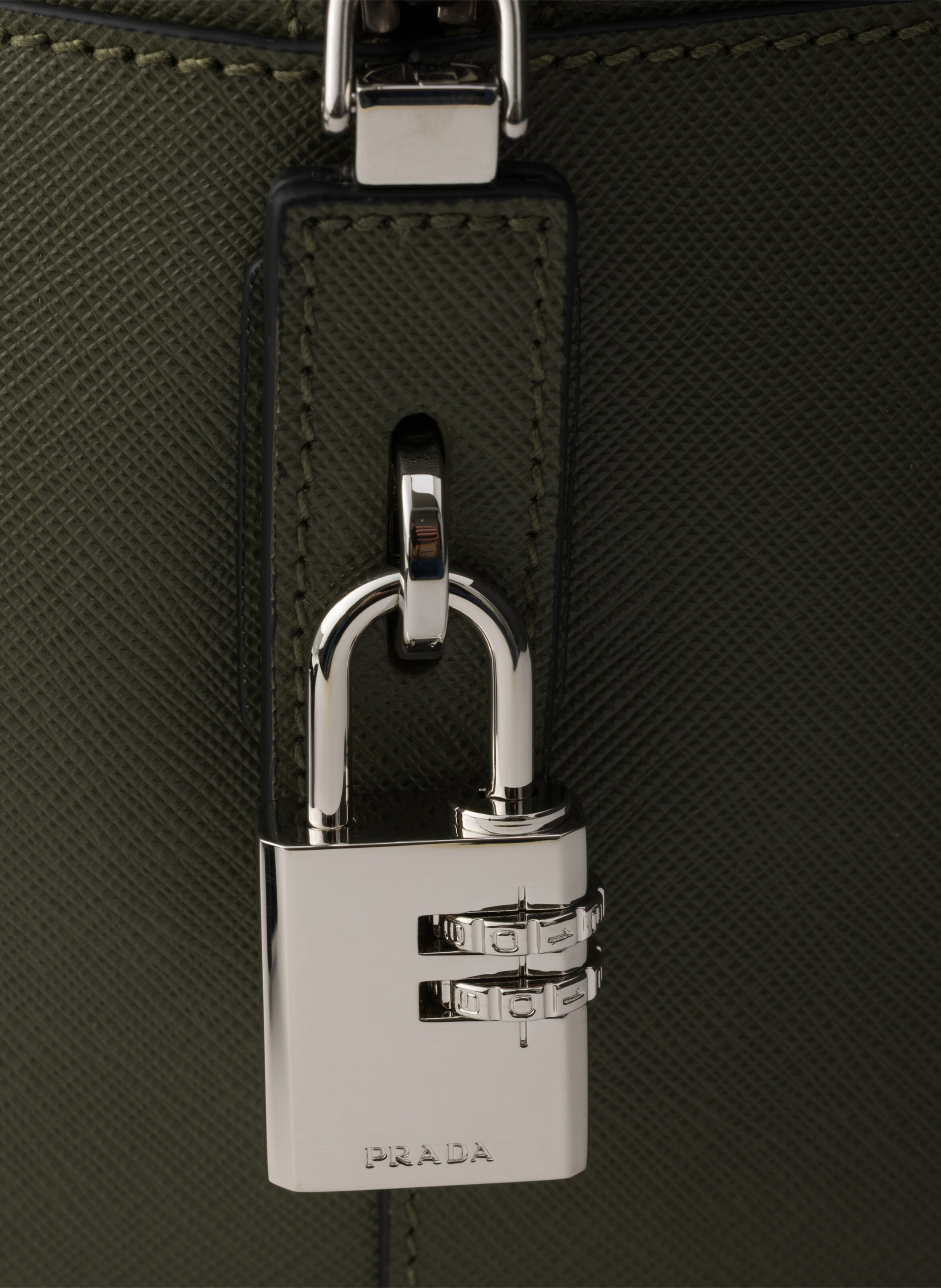 Mallette en cuir saffiano PRADA Vert