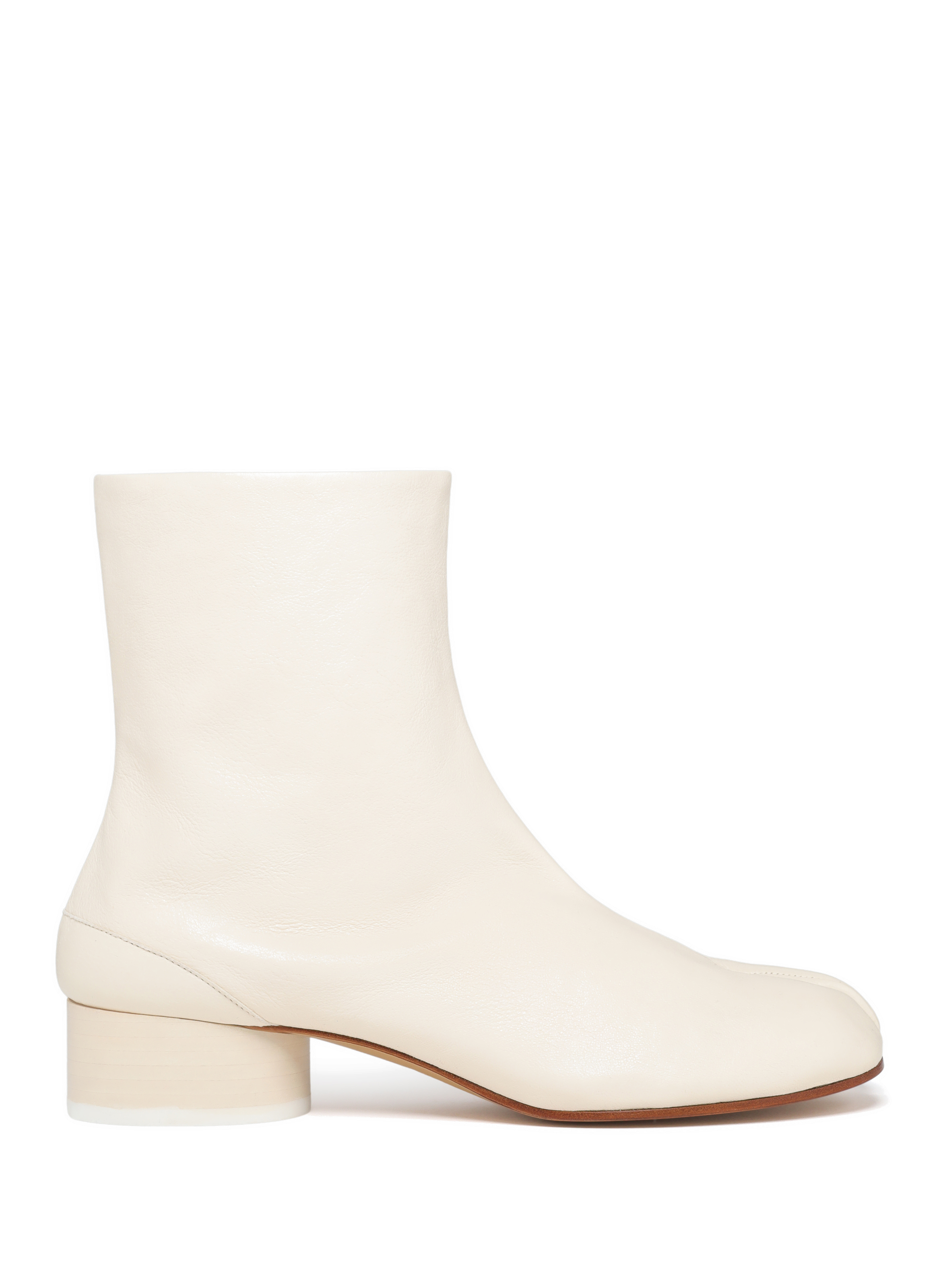 MAISON MARGIELA Tabi leather loafers  White