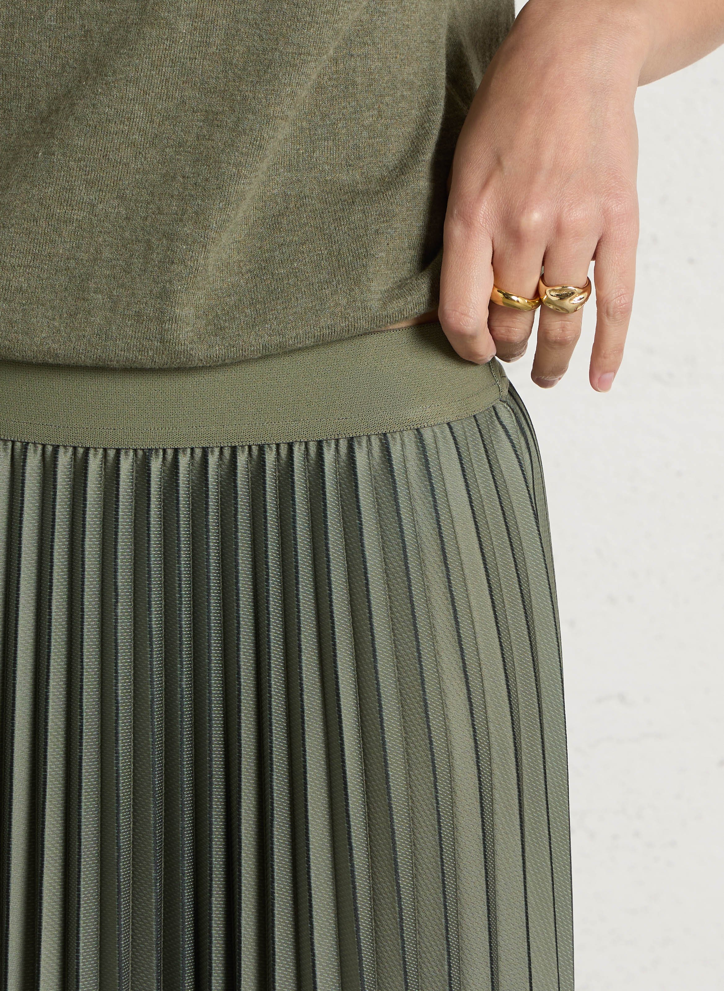 Jupe midi évasée plissée darcy MAISON 123 Vert