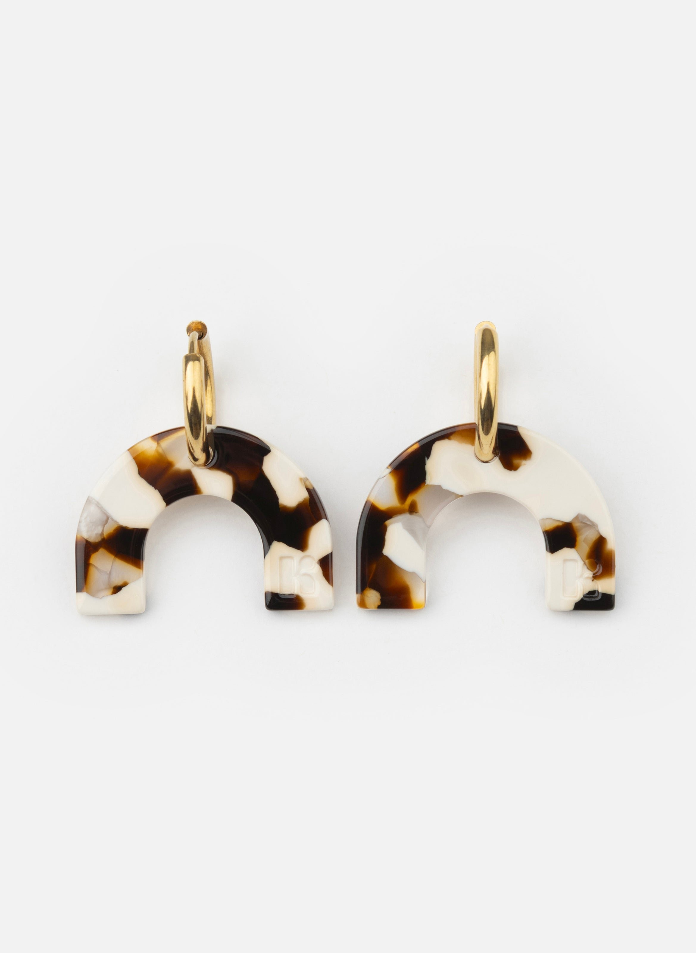 Boucles d'oreilles arc-en-ciel avec anneaux en acier inoxydable doré KURAGE GINZA Marron