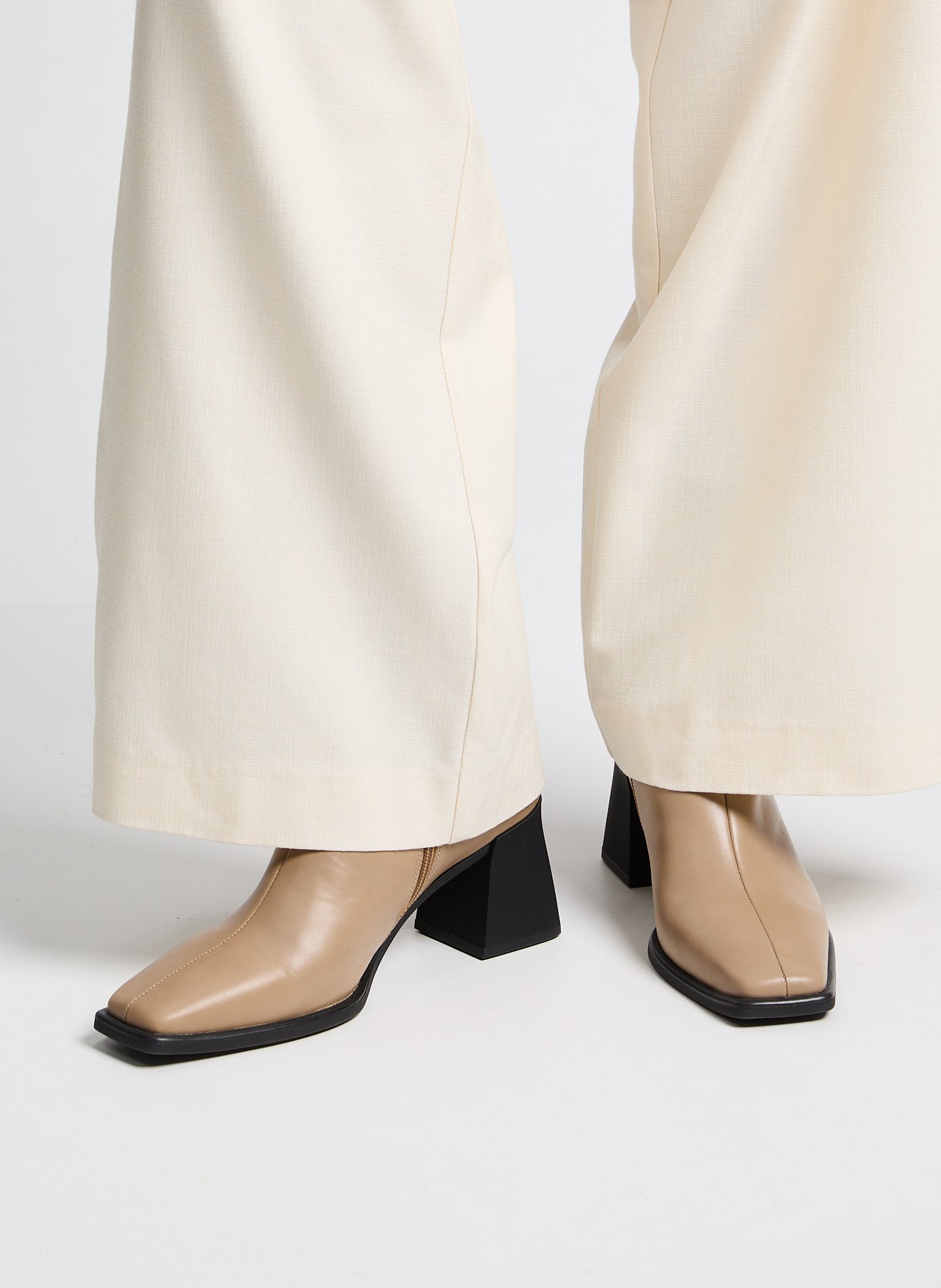 Bottines à talon en cuir  VAGABOND SHOEMAKERS Beige