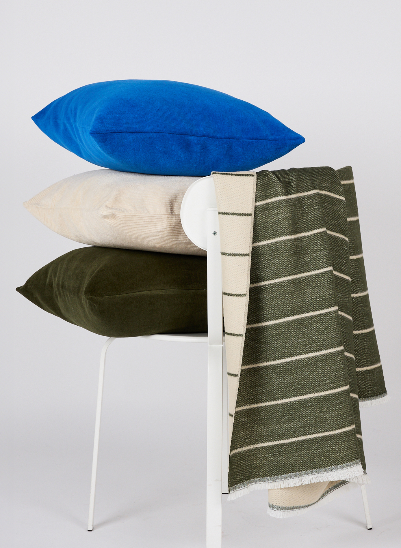 Housse de coussin en velours lisse AU PRINTEMPS PARIS Bleu