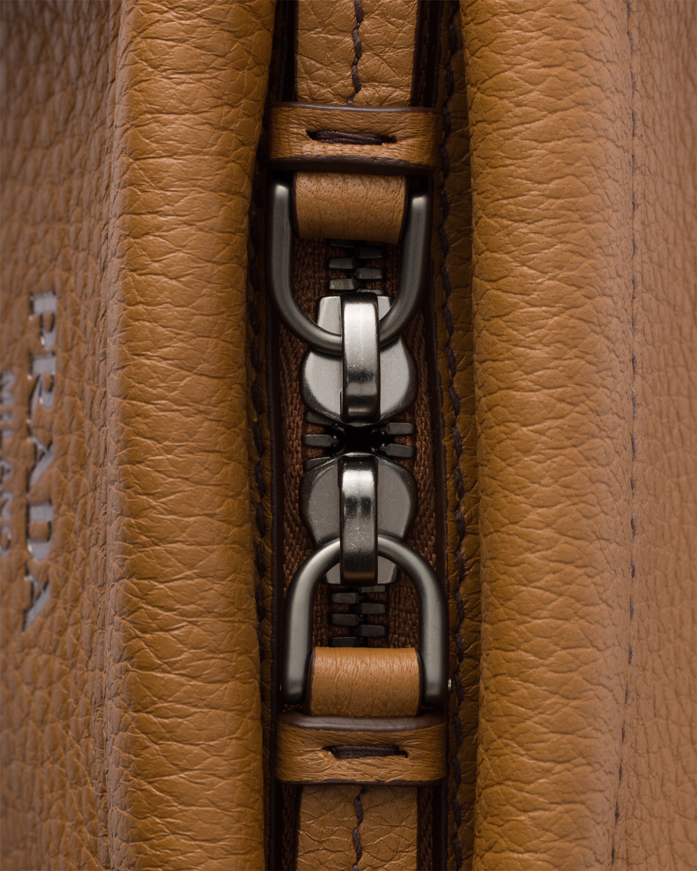 Grand cabas en cuir PRADA Marron