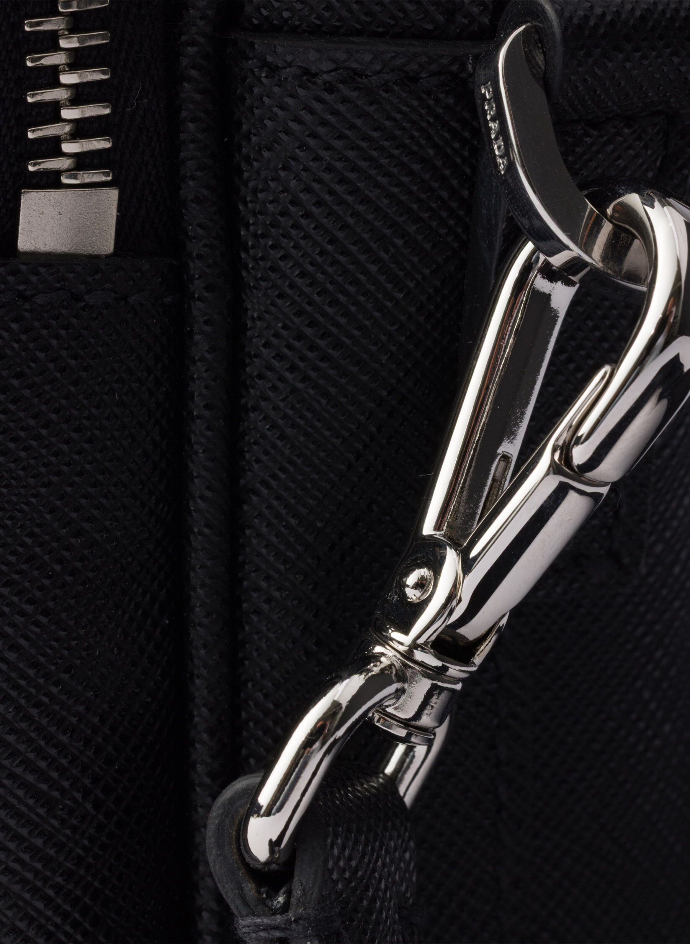 Sac porté épaule en cuir saffiano PRADA Noir