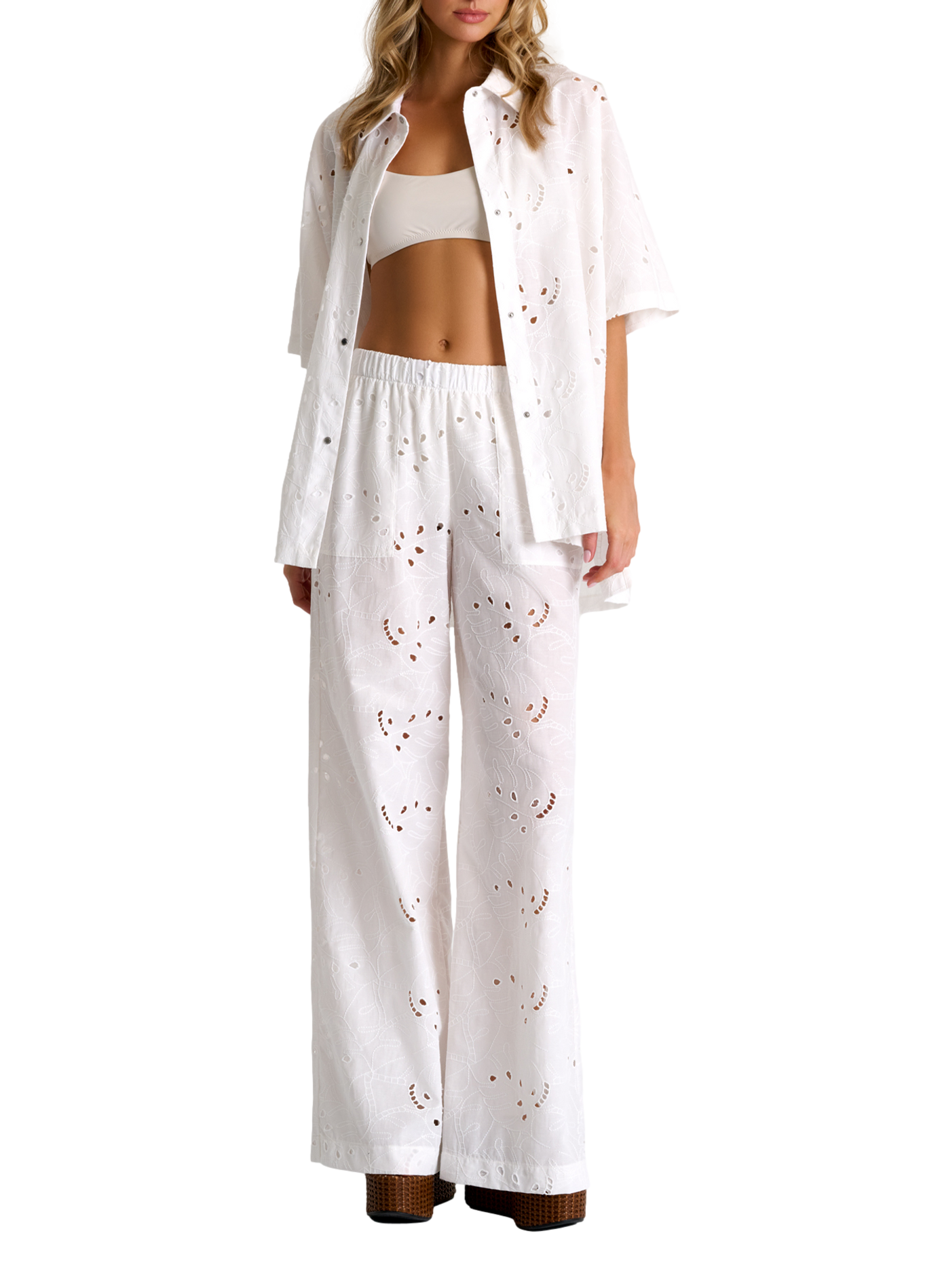 Chemise brodée Lili à manches courtes SHAN Blanc