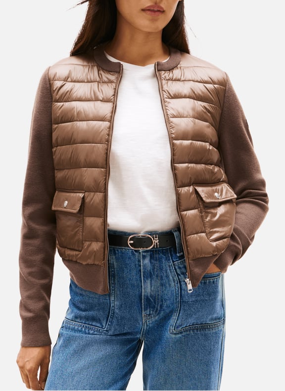 Doudoune ultralégère à manches en tricot Marron by TOMMY HILFIGER TOMMY HILFIGER Doudoune ultralégère à manches en tricot Marron