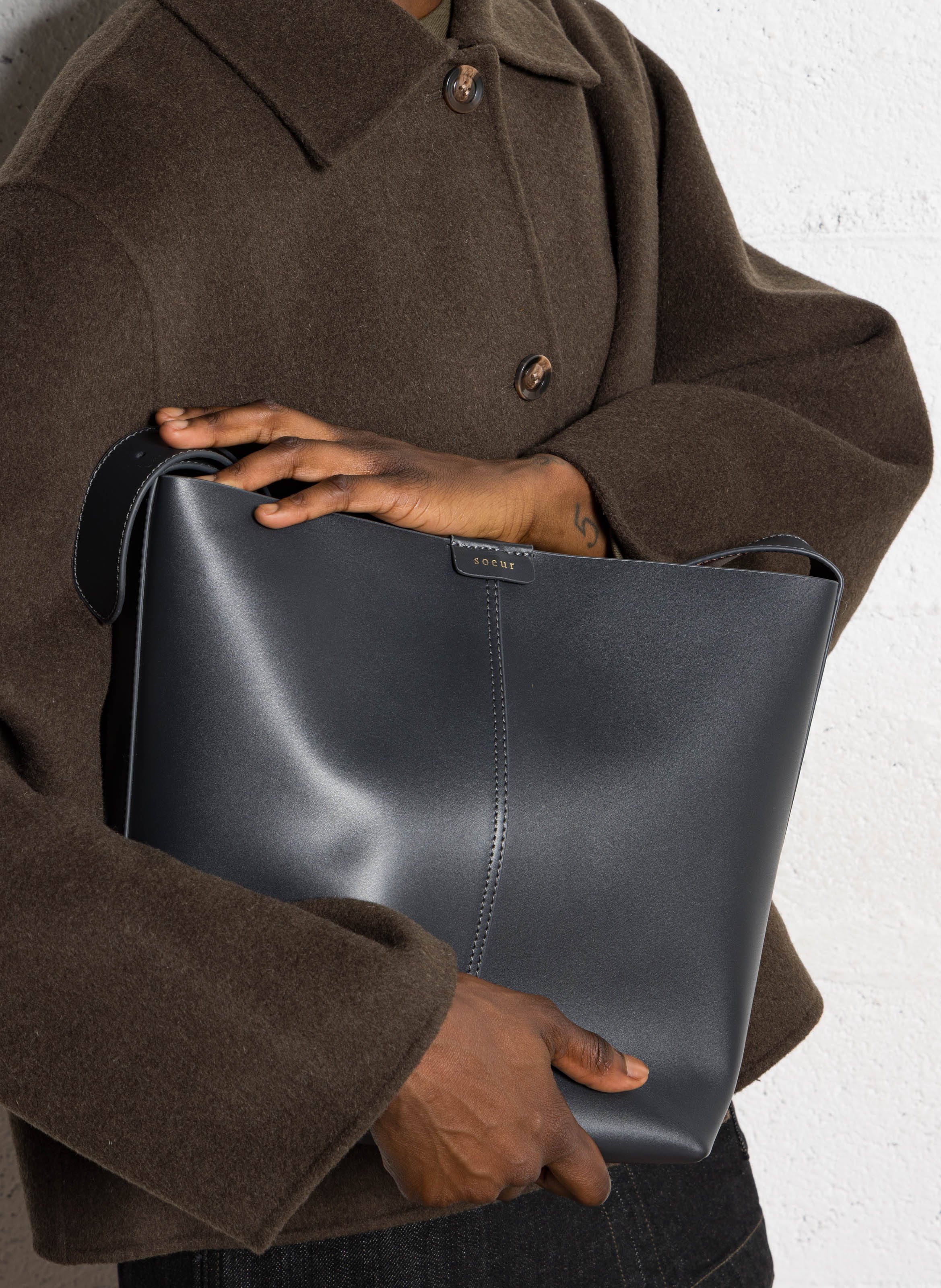 Sac seau en cuir saudade mini SOEUR Marron