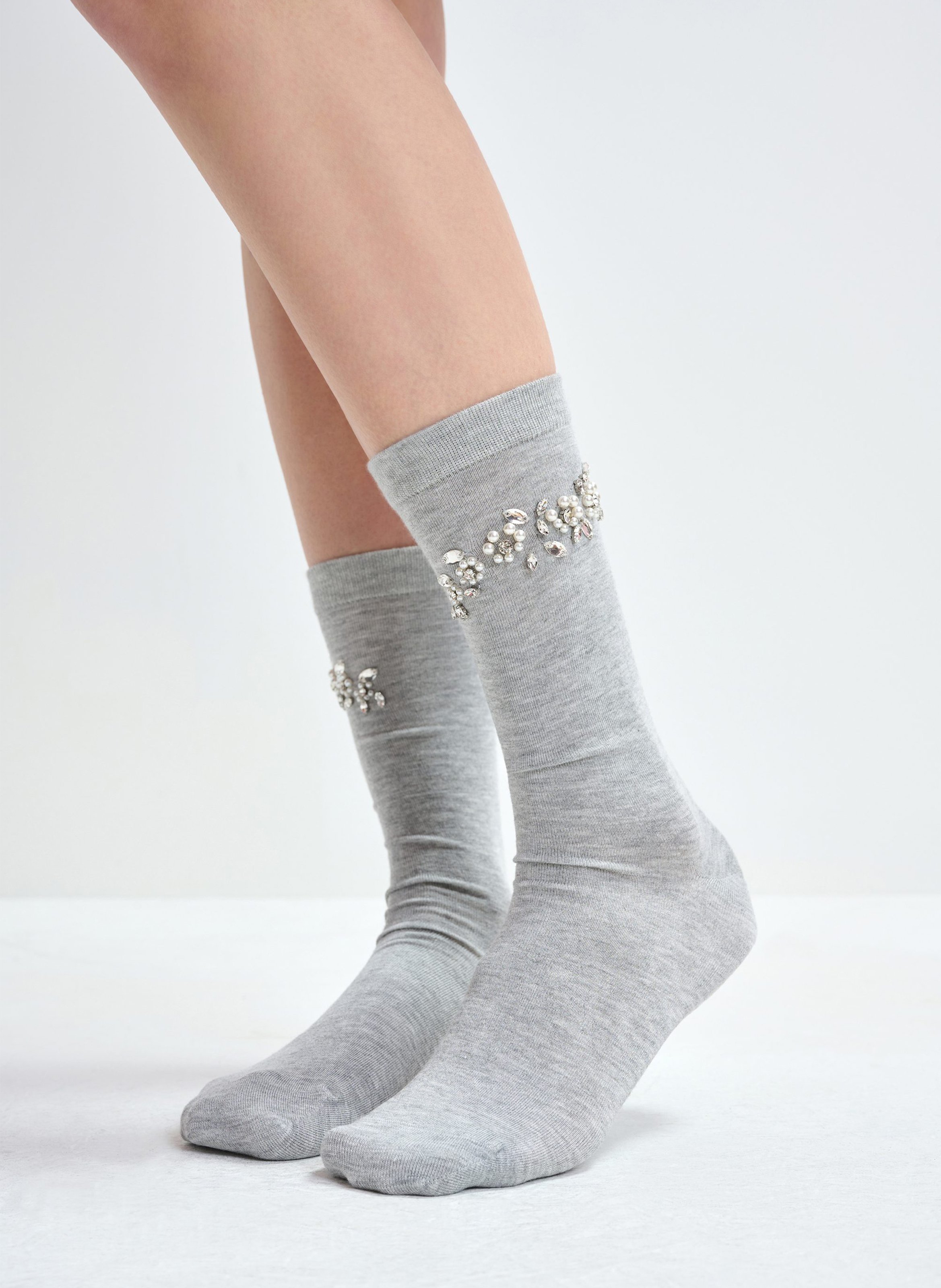 Chaussettes hautes côtelées à perles Jiota ESSENTIEL ANTWERP Gris