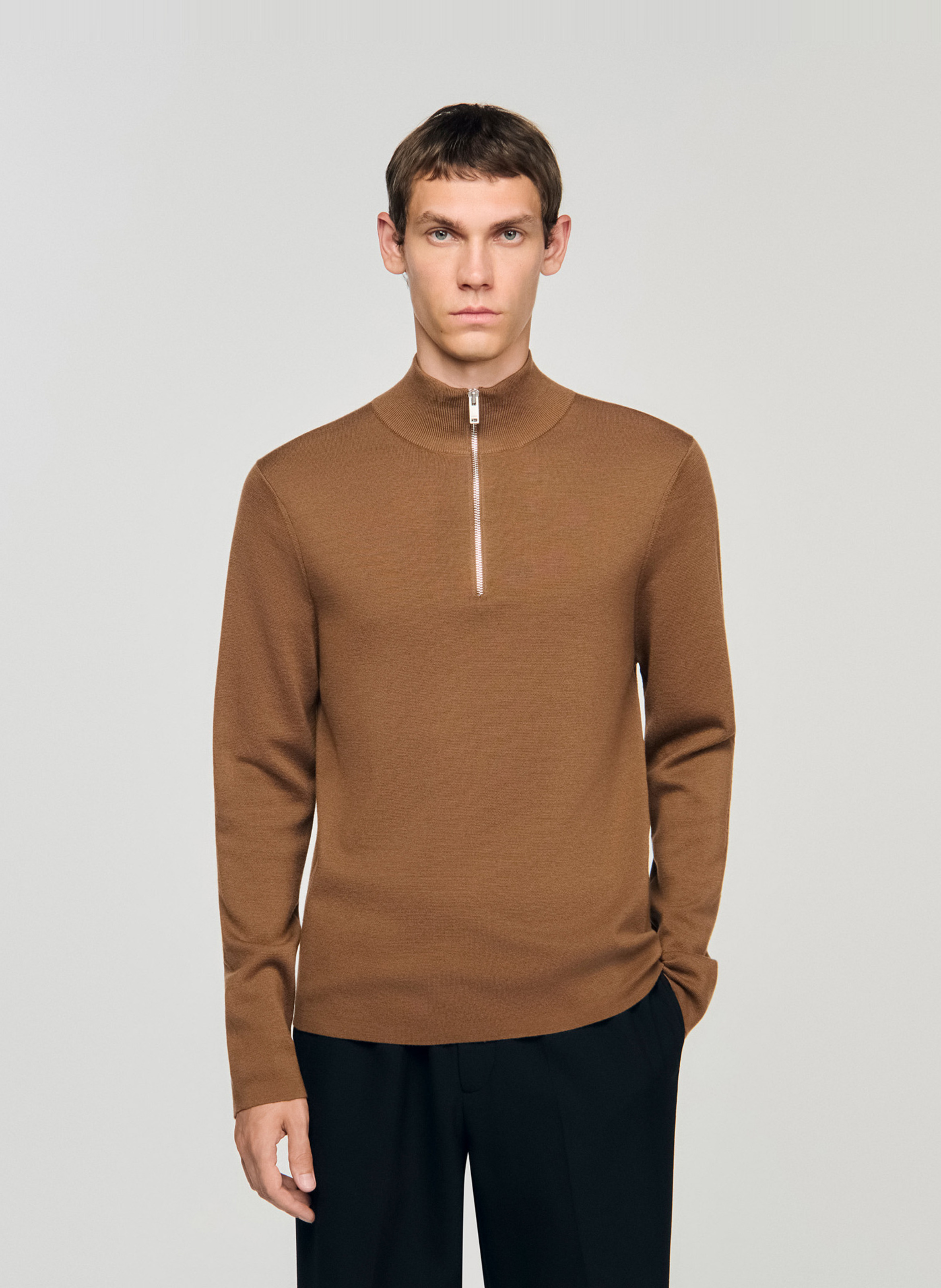 Pull col montant zippé en laine SANDRO Beige