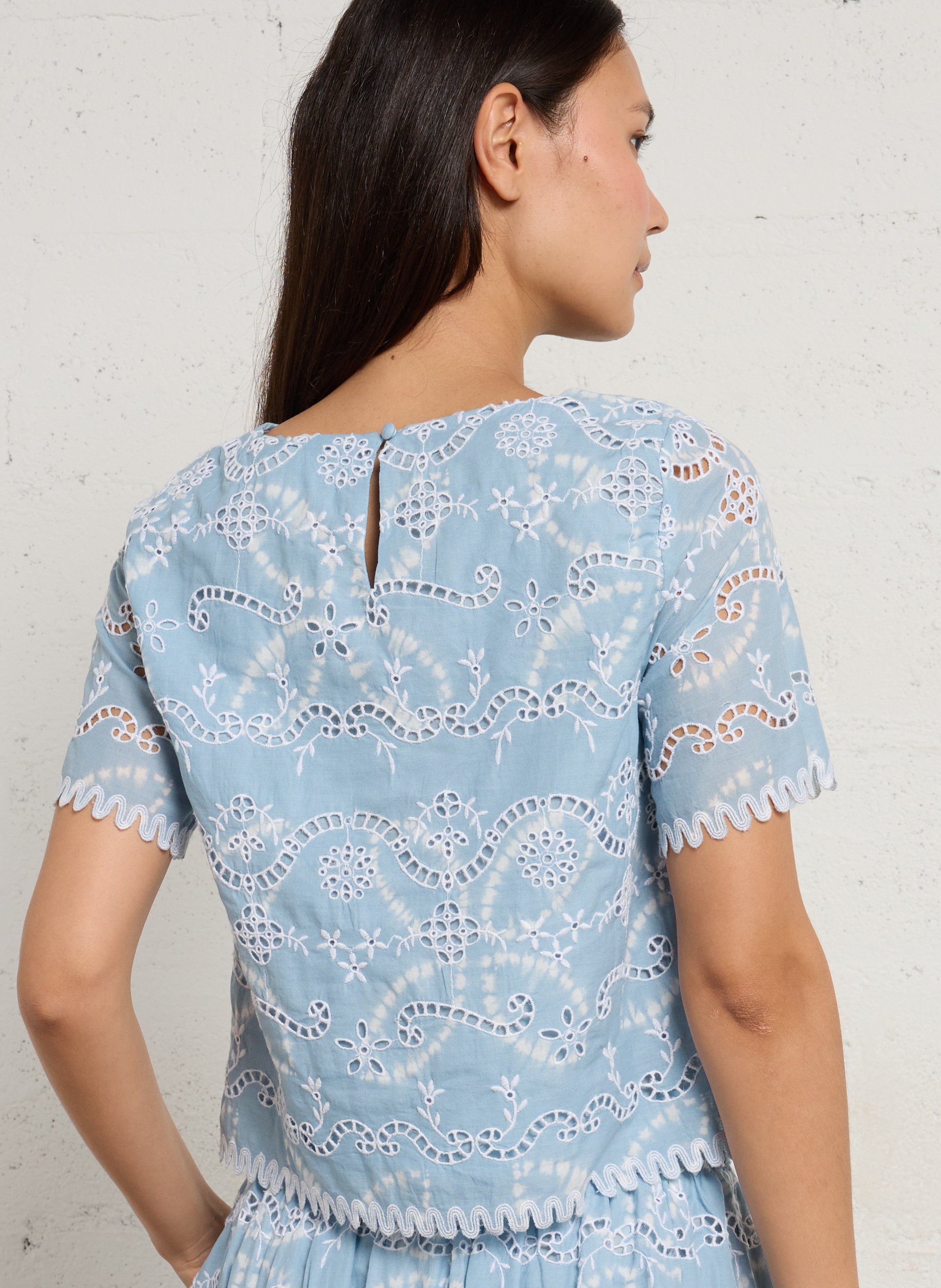Top col rond en coton danty | Bleu MAISON 123 Femme