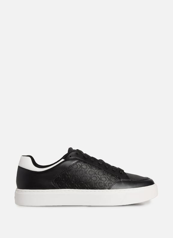 Baskets en cuir à monogramme Noir by CALVIN KLEIN CALVIN KLEIN Baskets en cuir à monogramme Noir