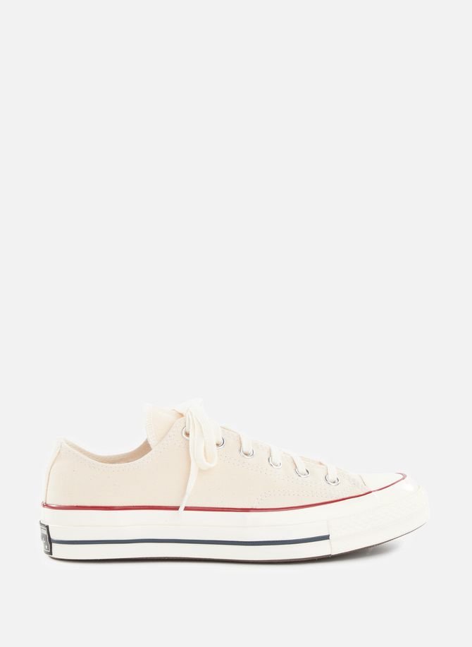 CONVERSE Chuck low top sneakers