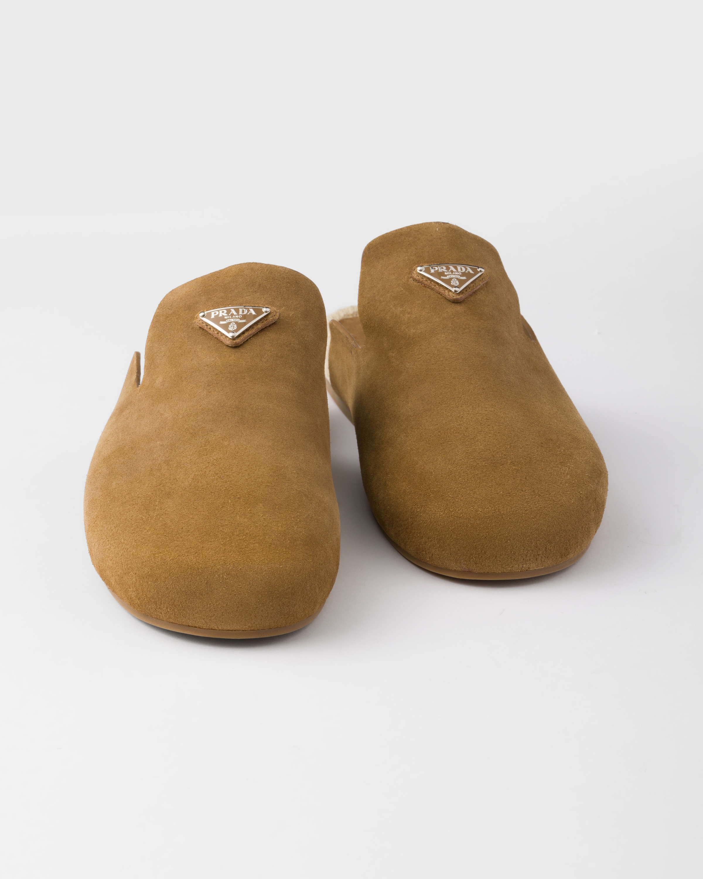 Mules en veau velours PRADA 