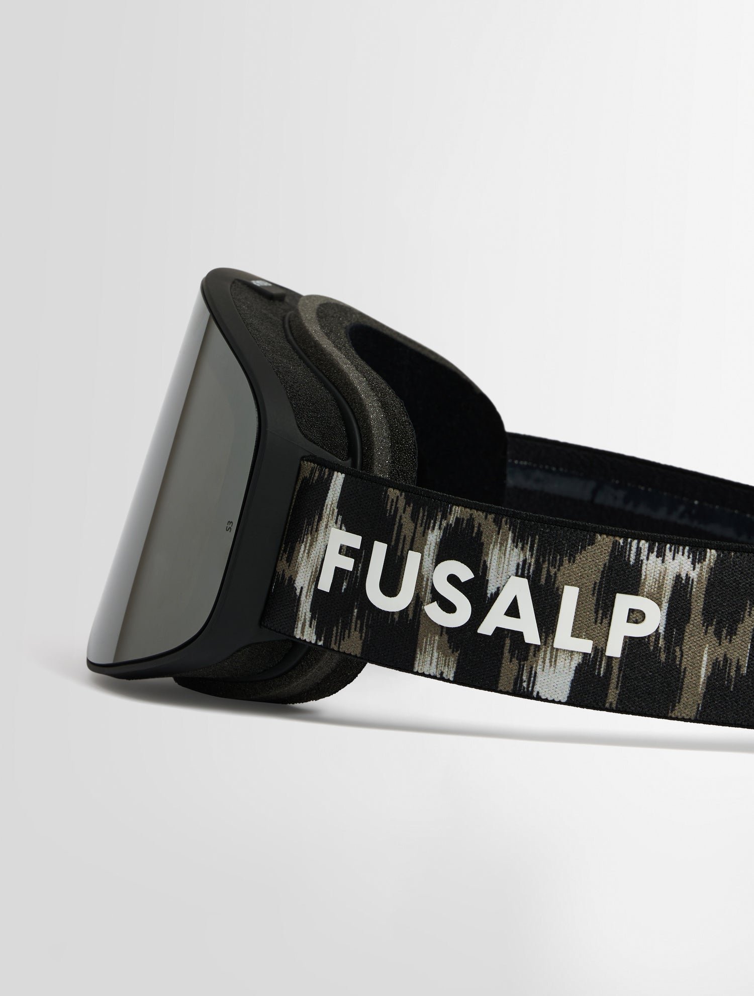 Masque de ski matterhorn coupe regular FUSALP Noir