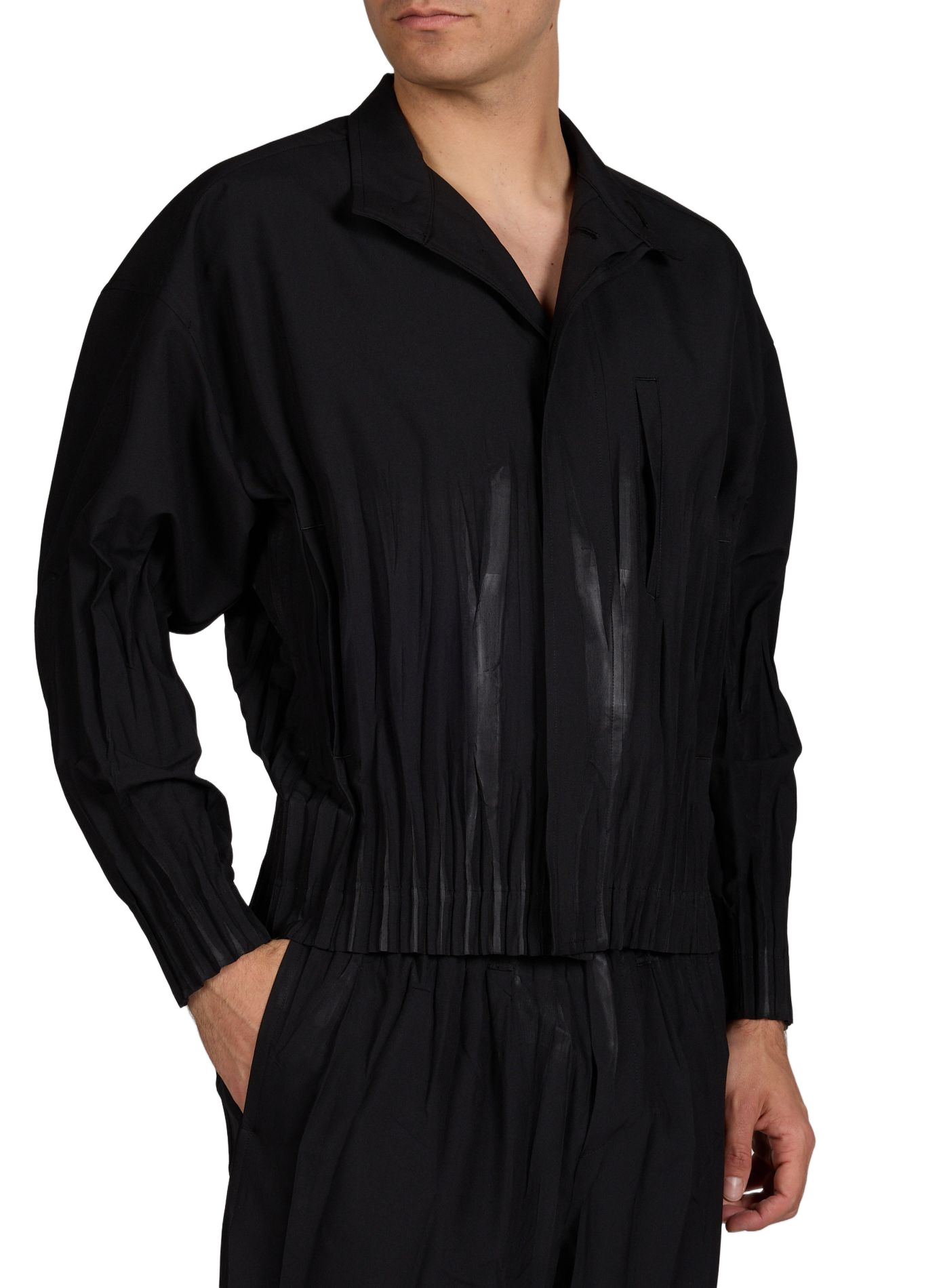 Veste plissée à col montant ISSEY MIYAKE Noir