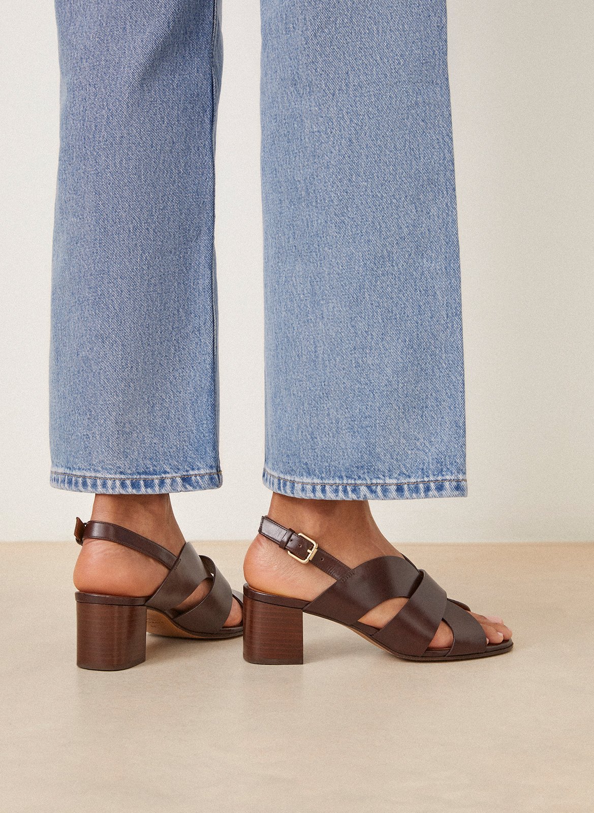 Sandales à talons en cuir n°551 RIVECOUR Marron