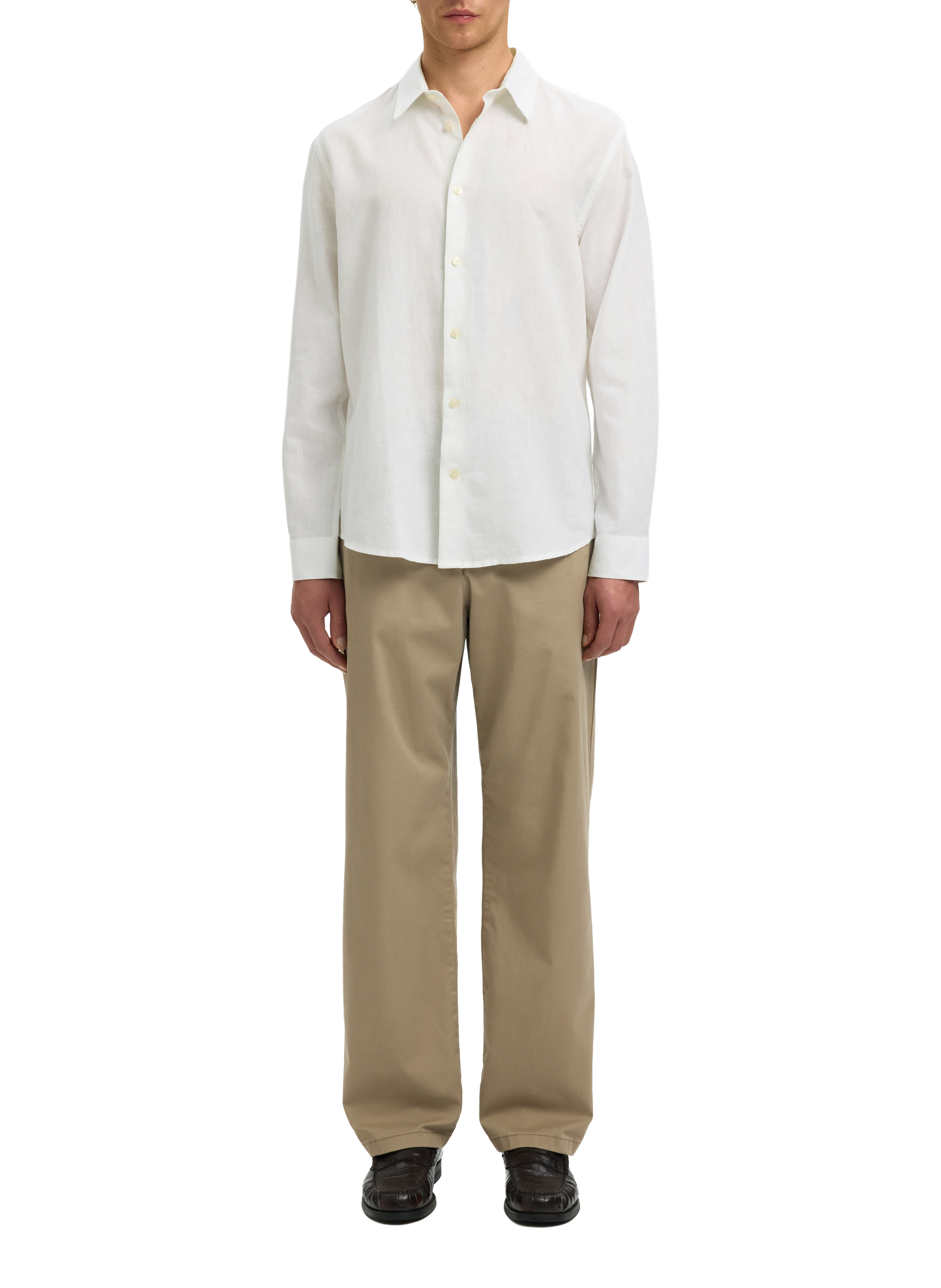Solid shirt with a button-down collar in linen and cotton SELECTED White