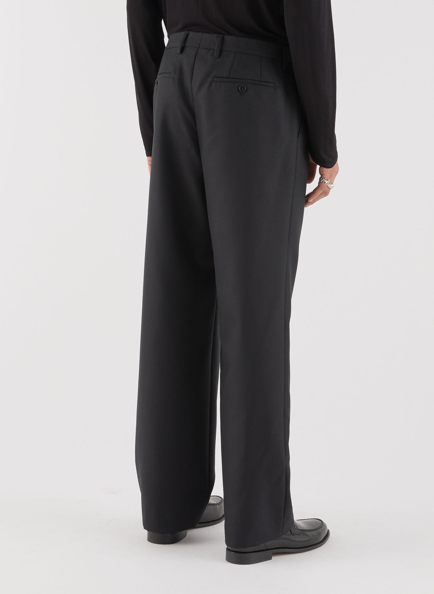 Cropped wool trousers SAISON 1865 Black