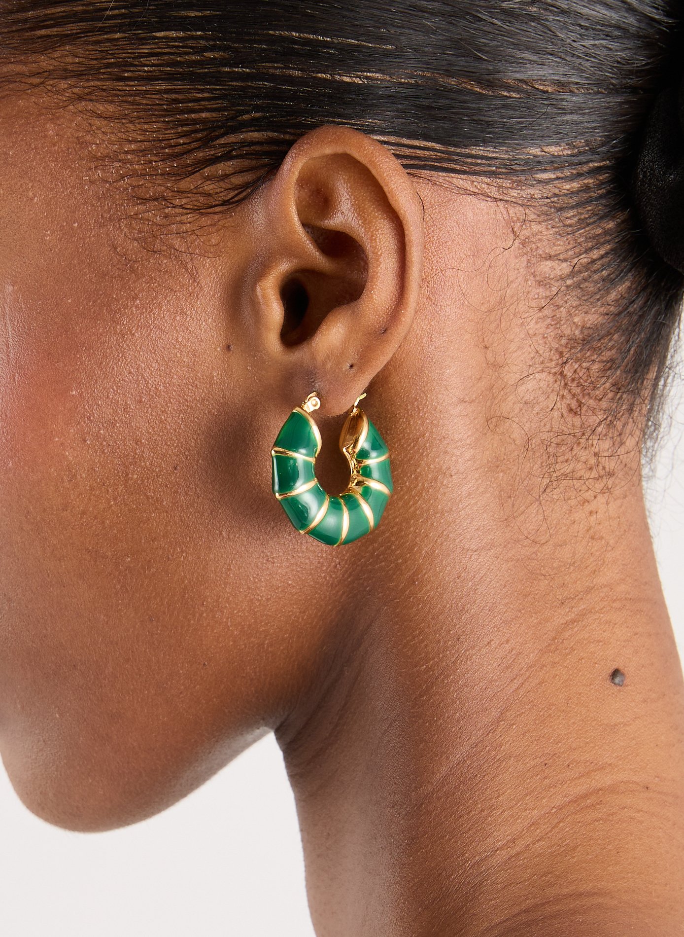 Boucles d'oreille anneaux AU PRINTEMPS PARIS Vert