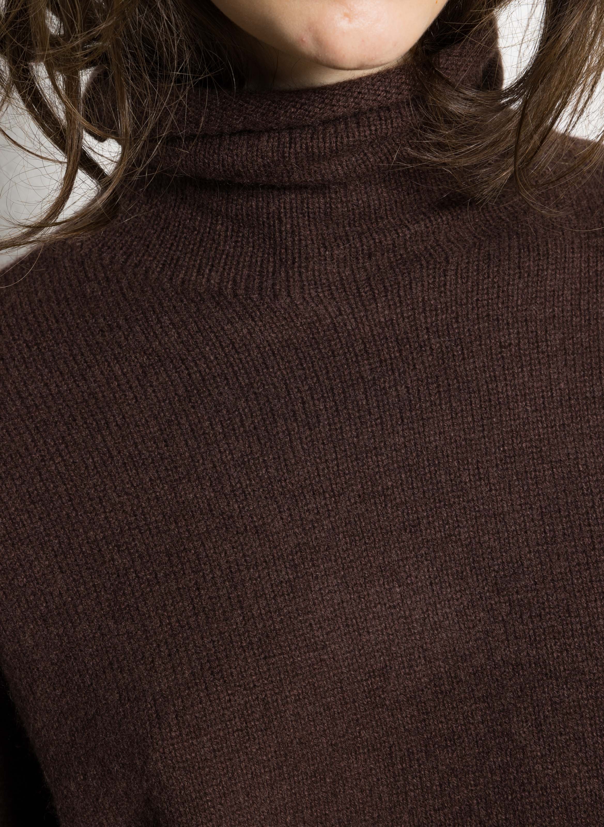 Pull col roulé en cachemire tila KUJTEN Marron