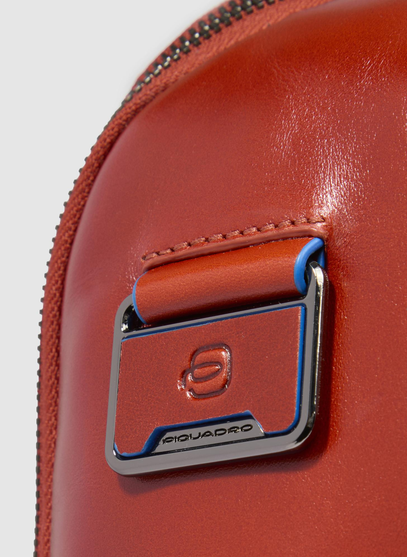 Sac à dos de voyage pour ordinateur 14" PIQUADRO Marron
