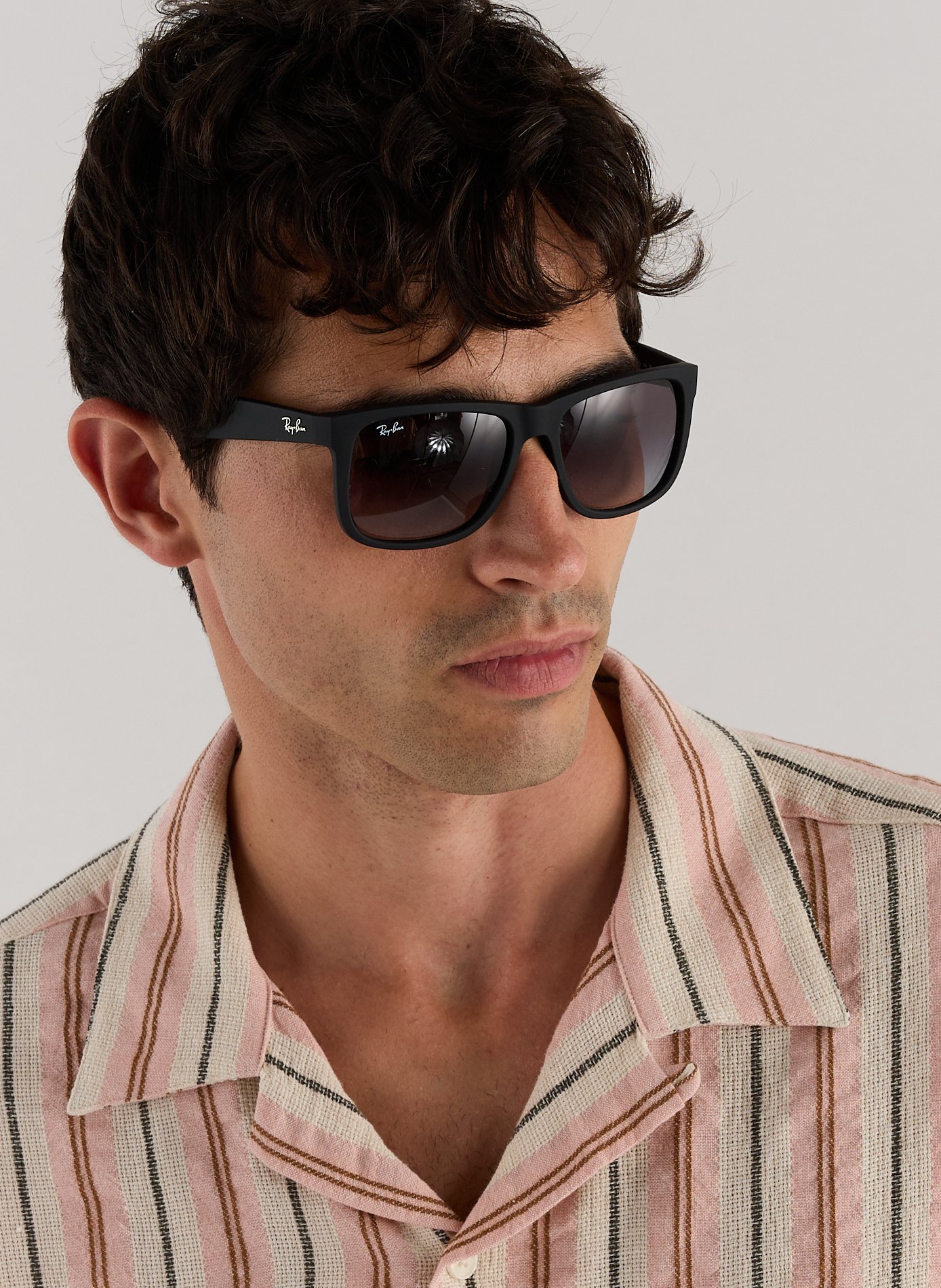 Lunettes de soleil RAY-BAN Noir