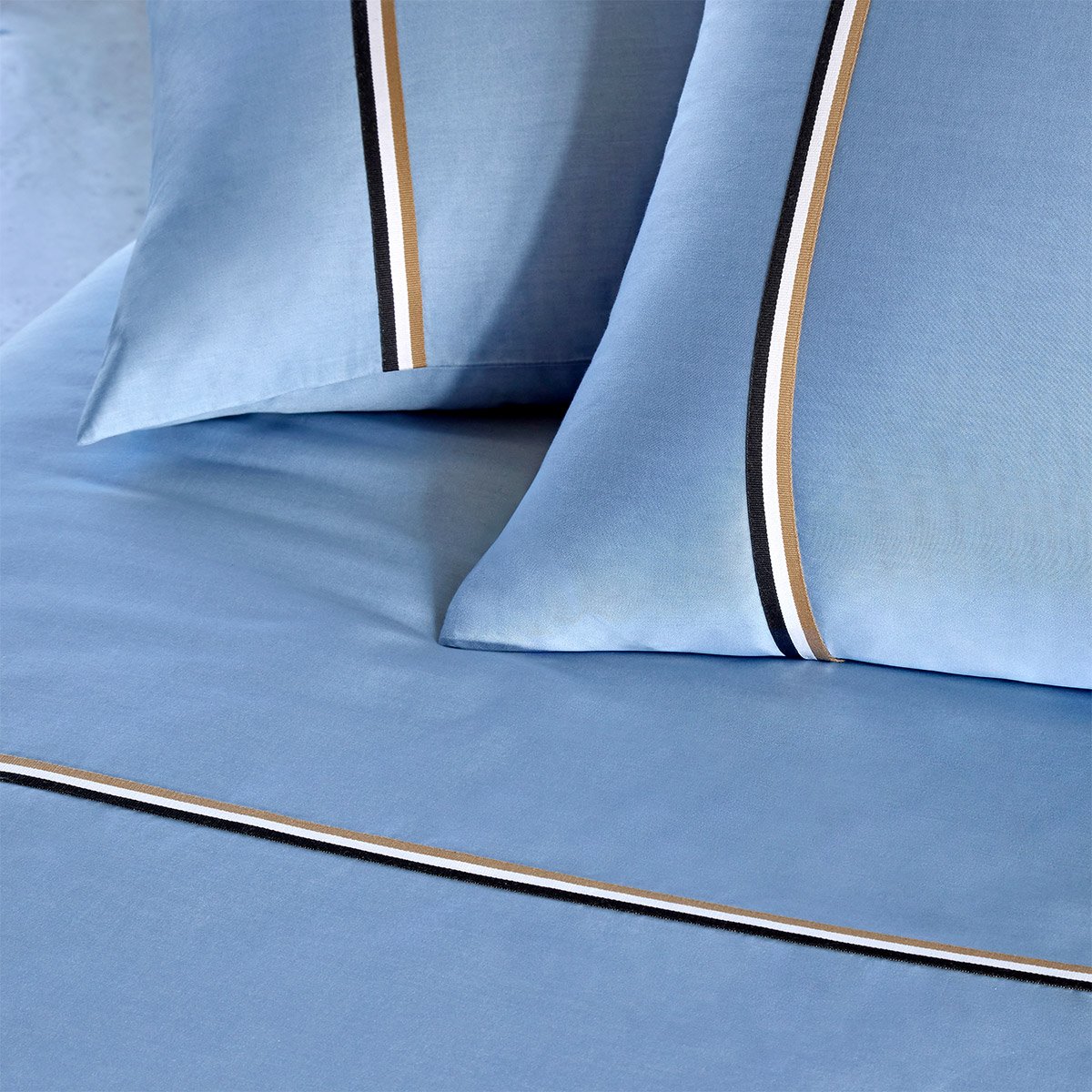 Taie d'oreiller en satin de coton, b linea BOSS HOME Bleu