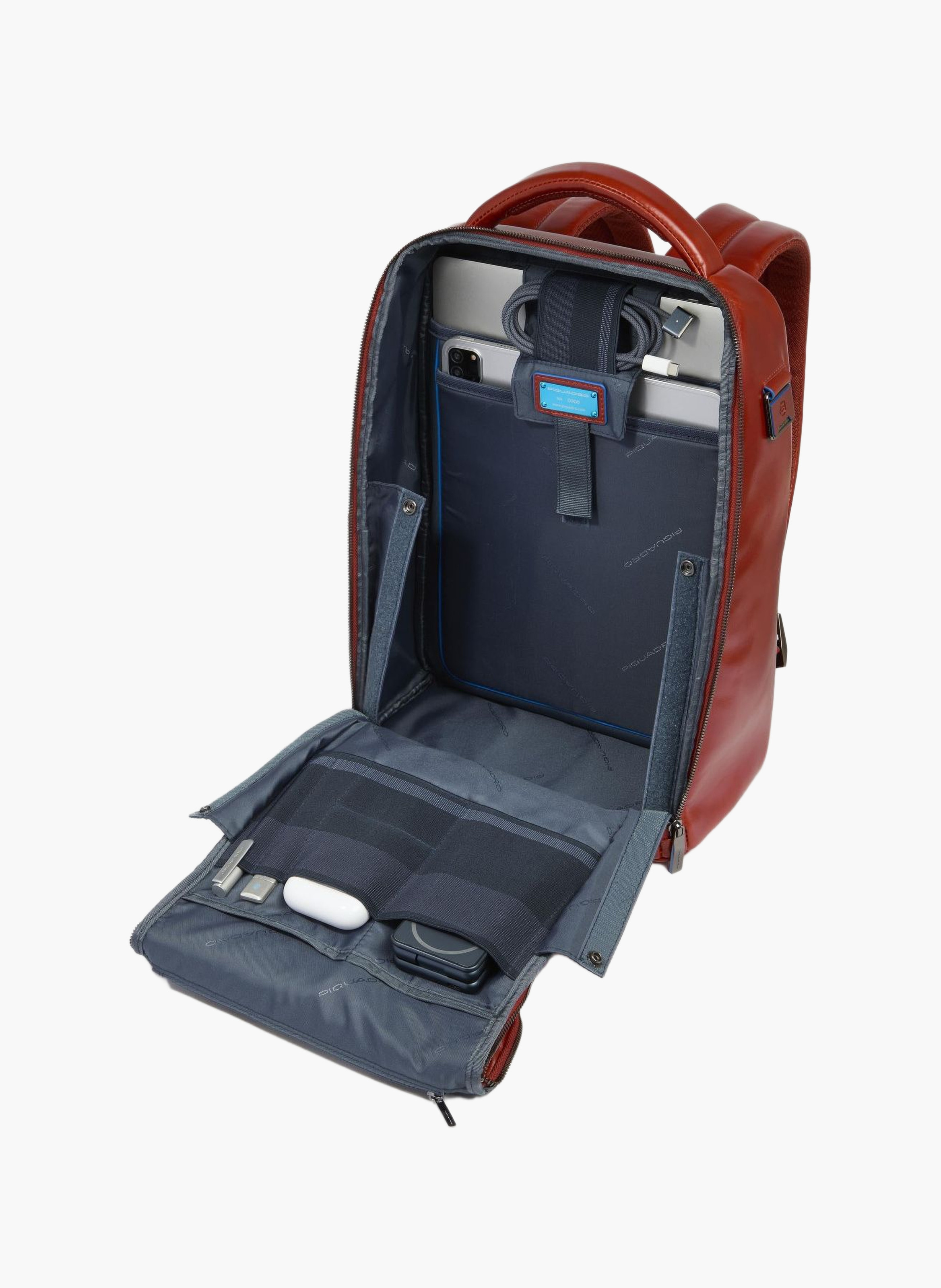 Sac à dos de voyage pour ordinateur 14" PIQUADRO Marron
