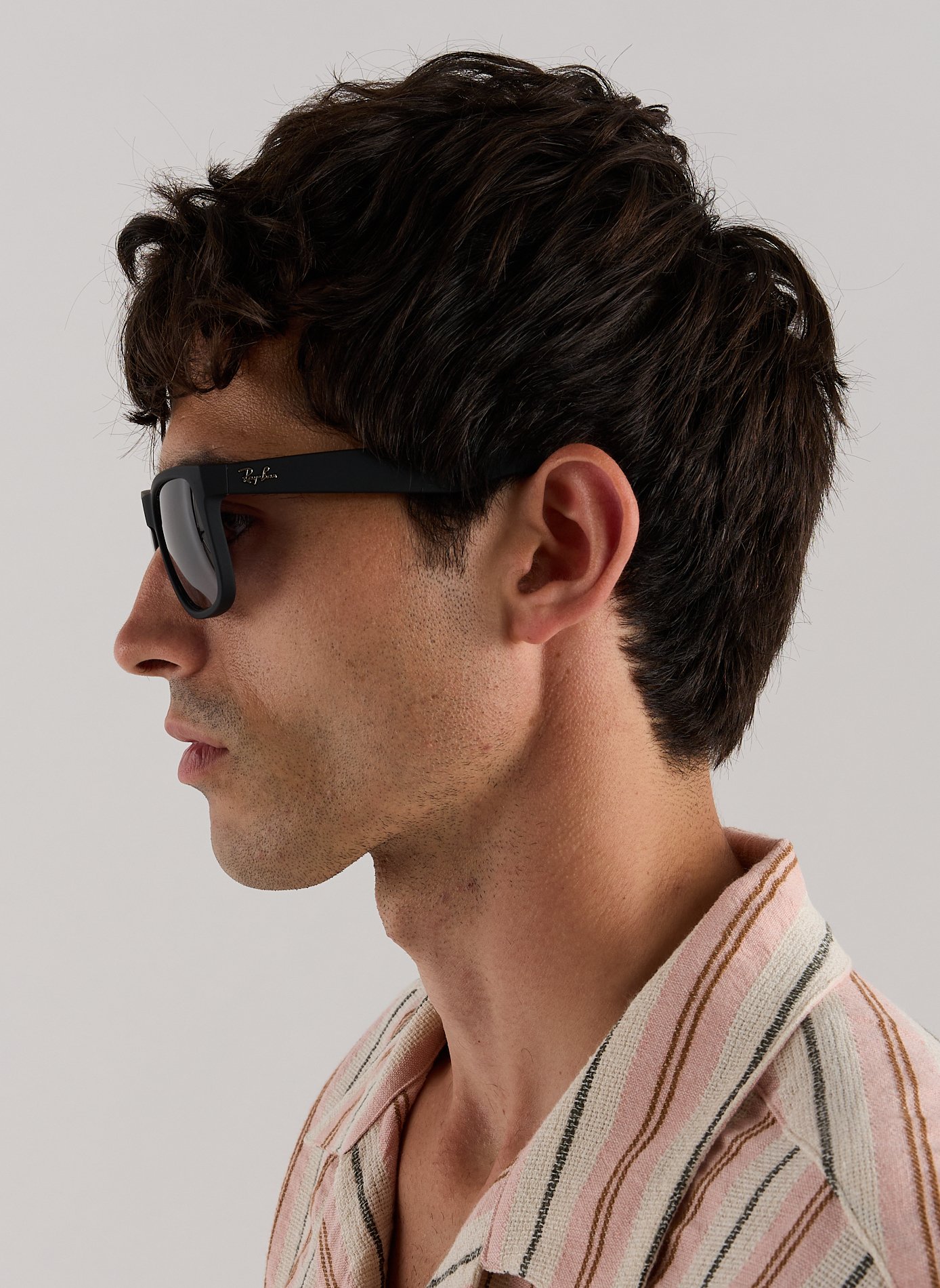 Lunettes de soleil RAY-BAN Noir