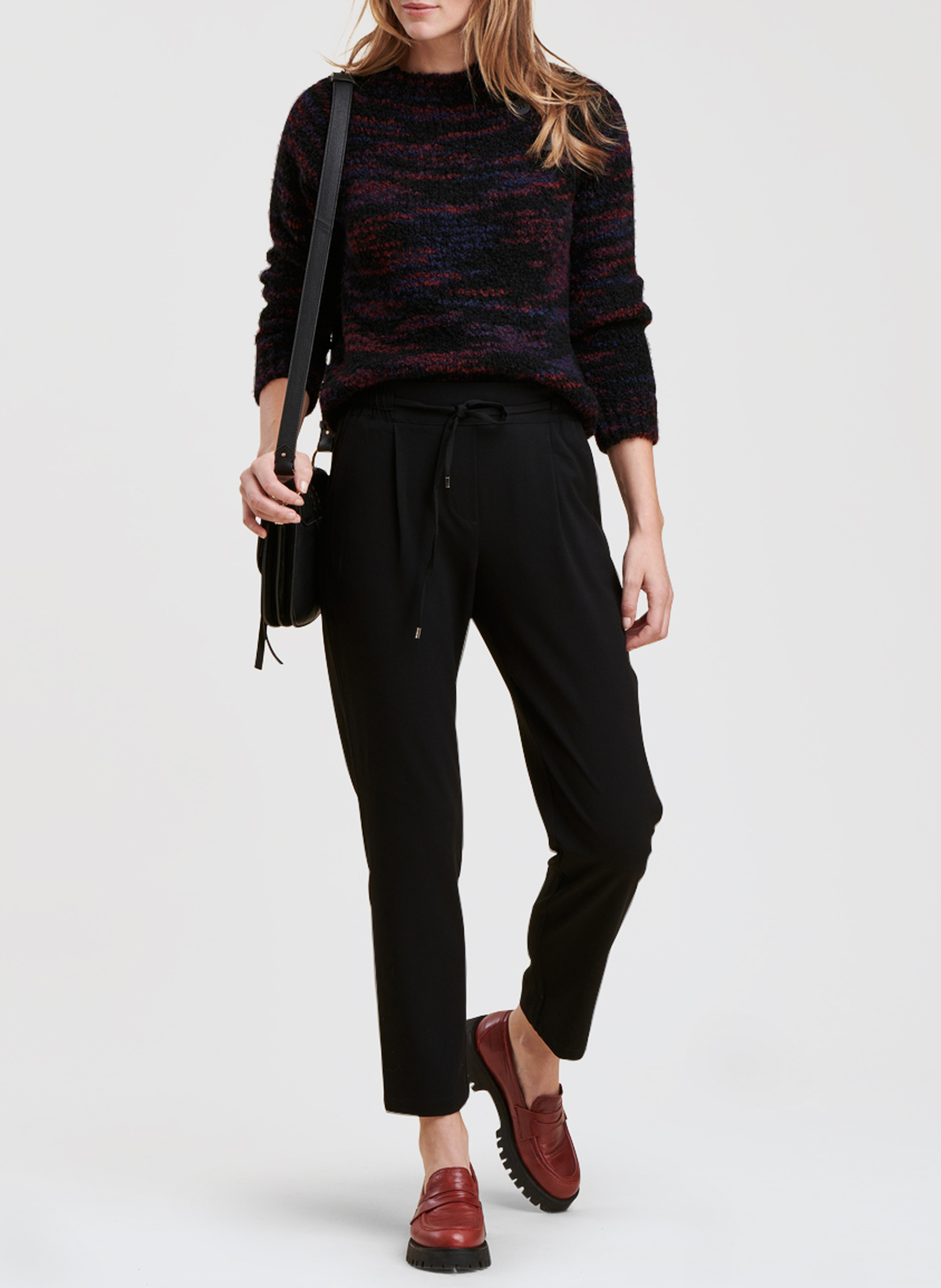 Carrotbroek met hoge taille LA FEE MARABOUTEE Zwart