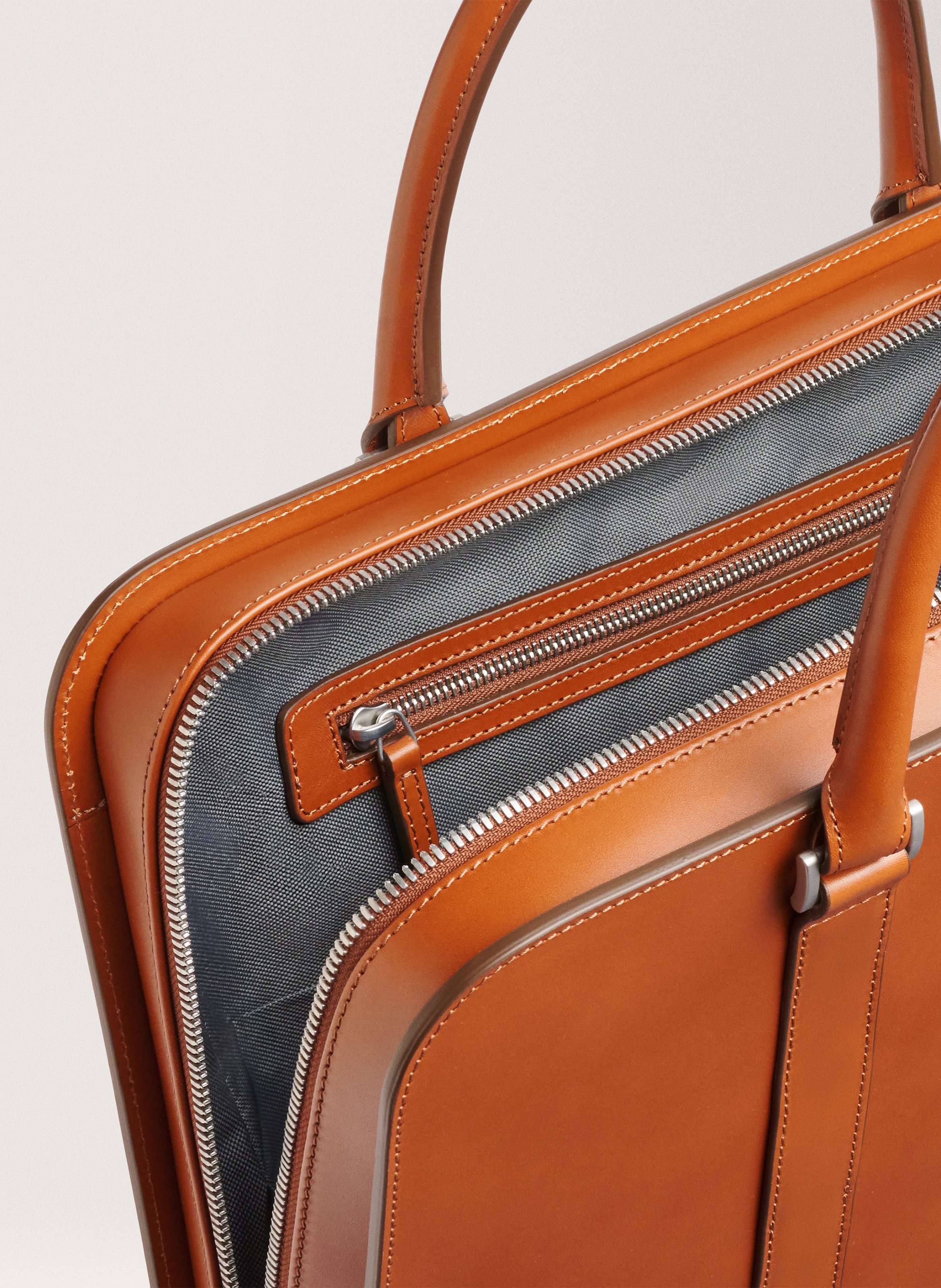 Porte-documents 'Palissy Briefcase' en cuir vachetta CARL FRIEDRIK Marron