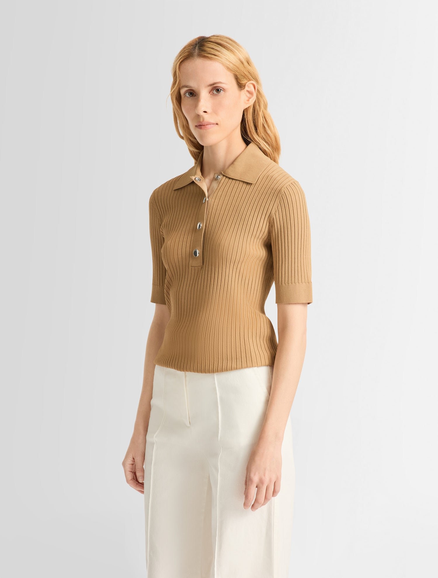 Polo manches courtes vera col chemise coupe ajustée FUSALP Beige