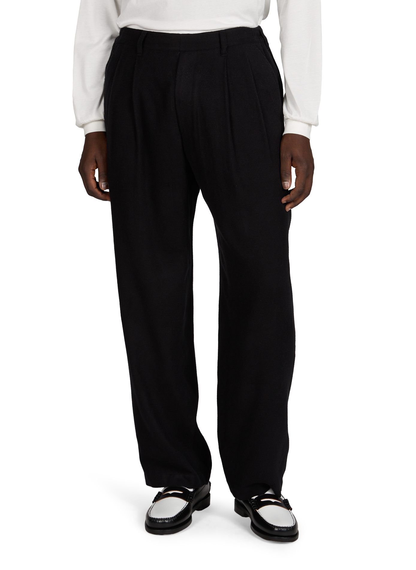 Pantalón amplio plisado de seda mezclada SSSTEIN Negro