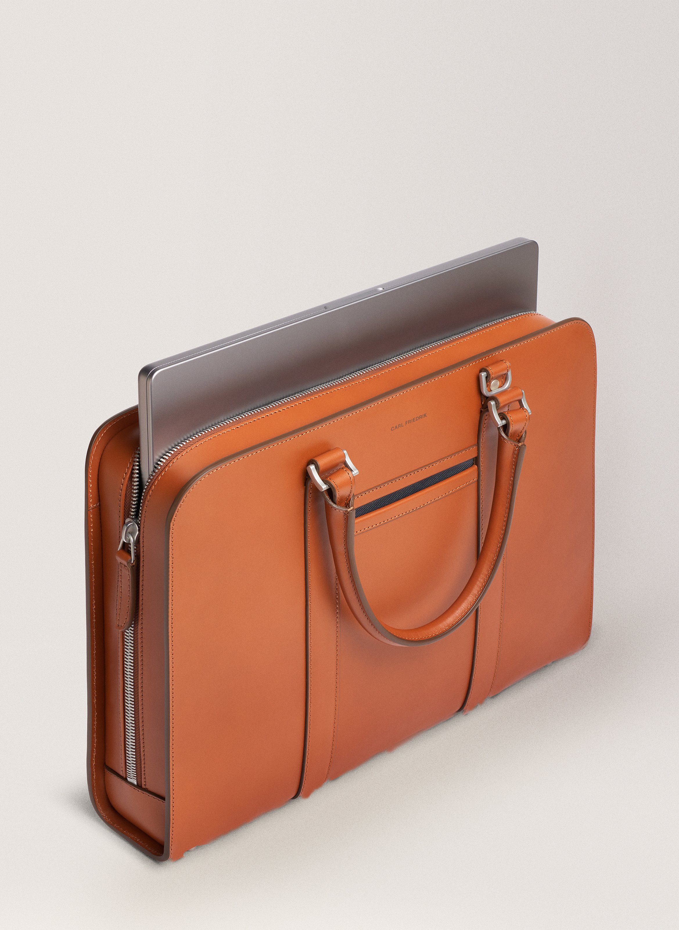 Porte-documents 'Palissy Briefcase' en cuir vachetta CARL FRIEDRIK Marron
