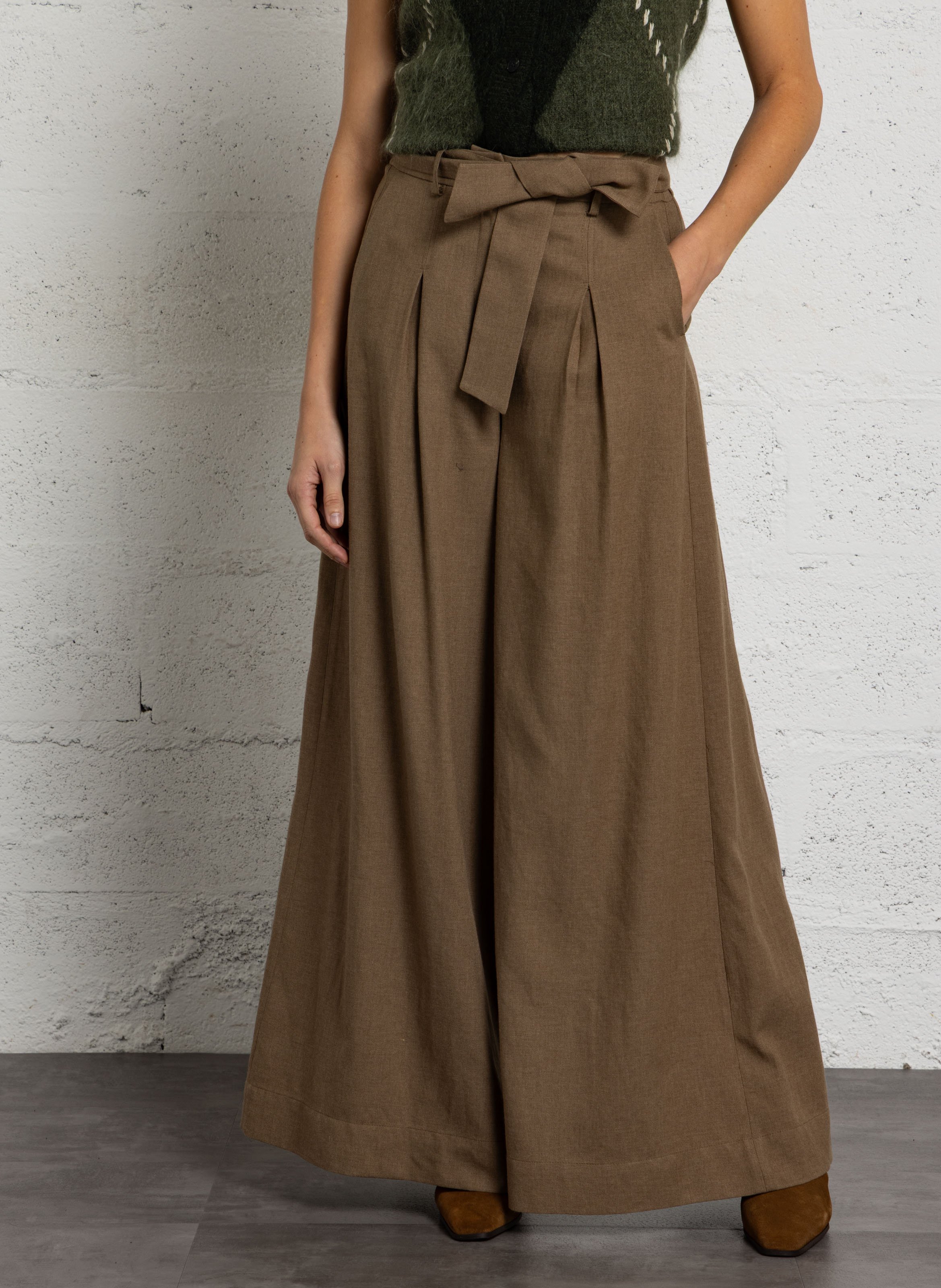 Pantalon droit large à ceinture lucia MAISON 123 Beige