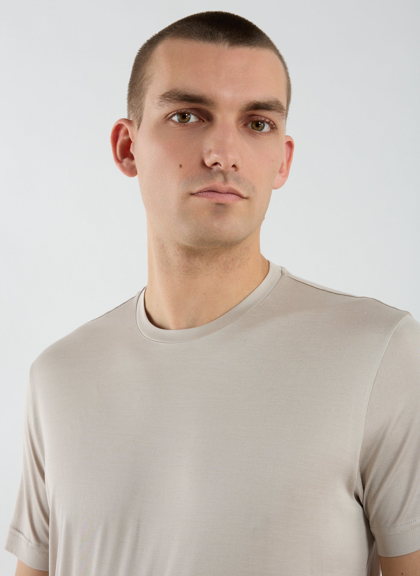 Straight silk short-sleeve T-shirt STEFAN BRANDT Brown