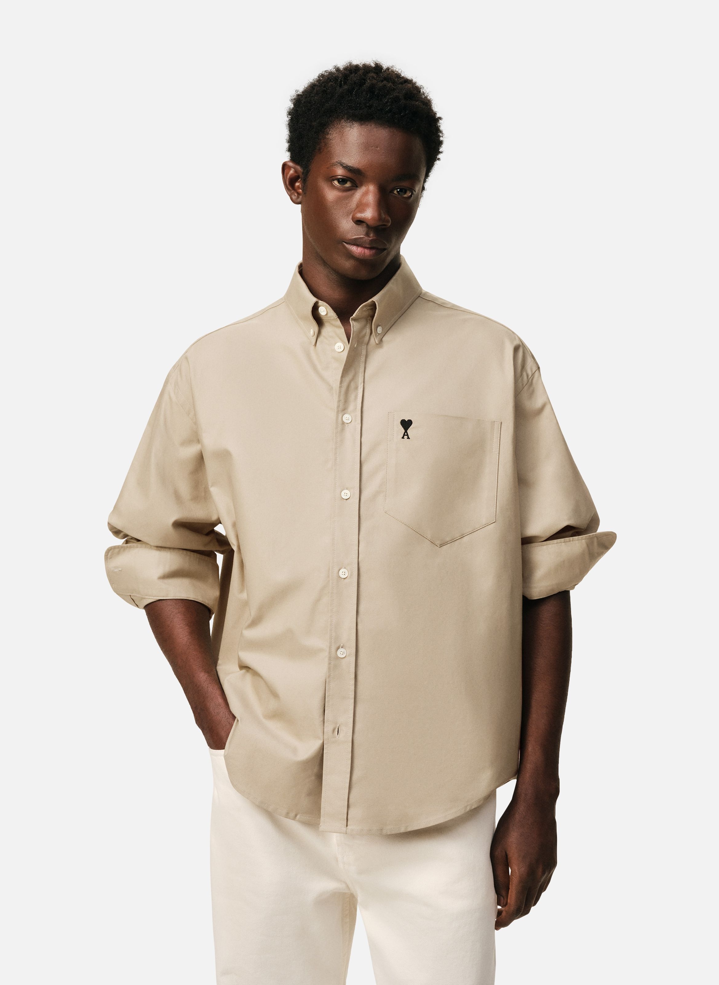 Chemise boxy ami de coeur brodé en coton AMI PARIS Beige