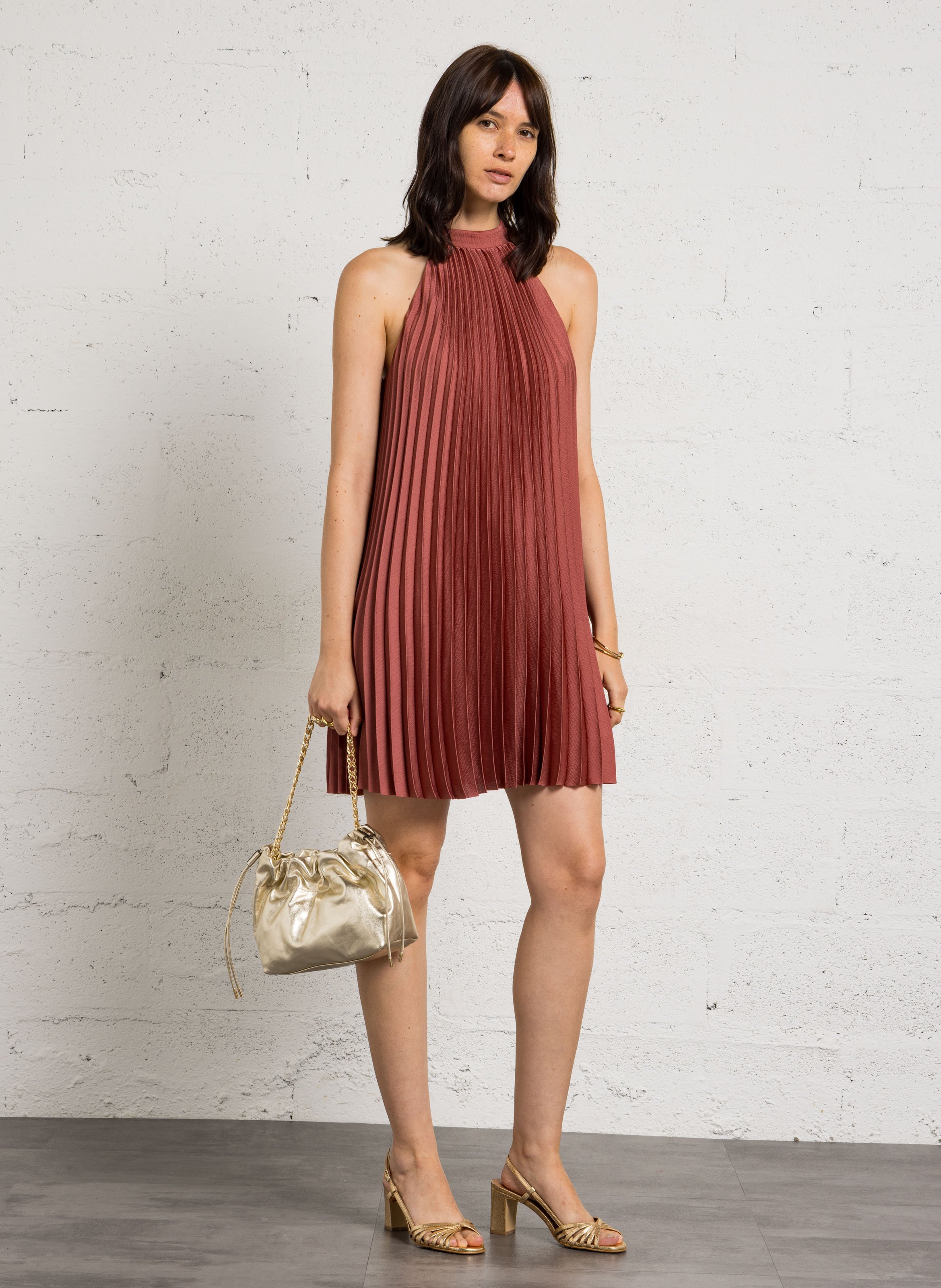 Robe courte col ras-du-cou plissée promise MAISON 123 Rose